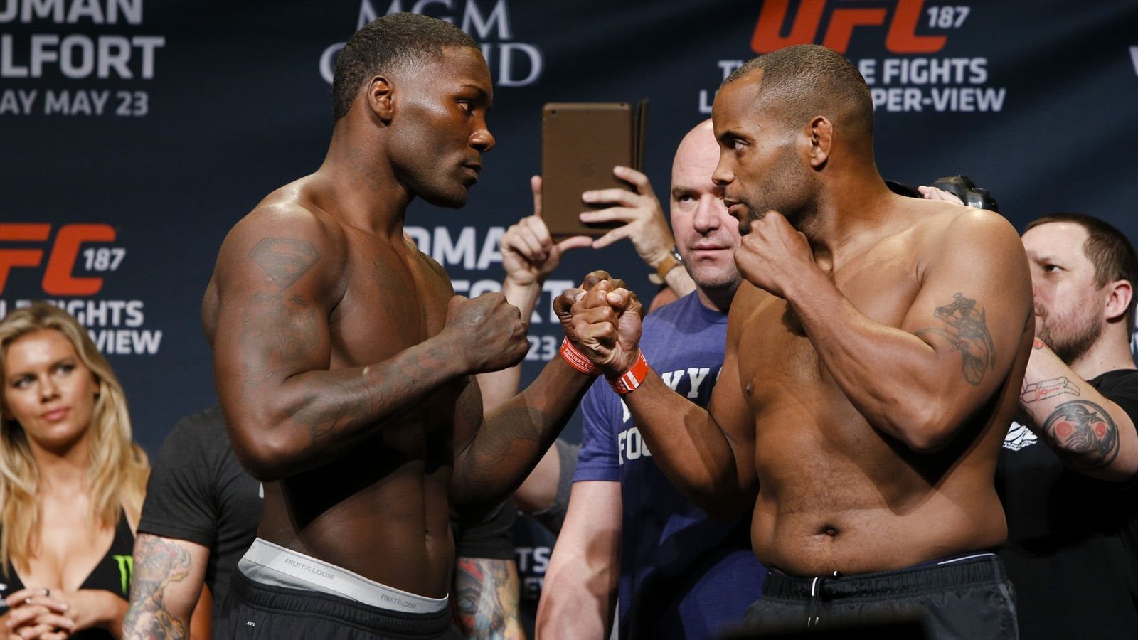 1600x900 Daniel Cormier vs. Anthony Johnson 2 set for UFC 210