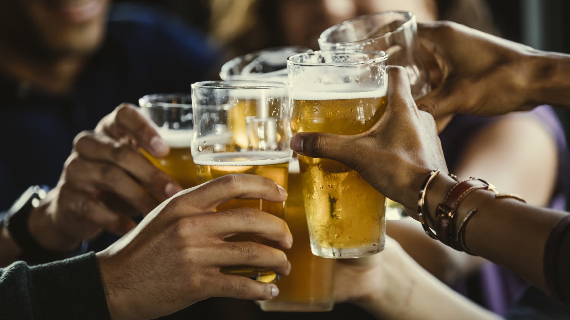 1920x1080 I tried beer made from recycled dirty shower water