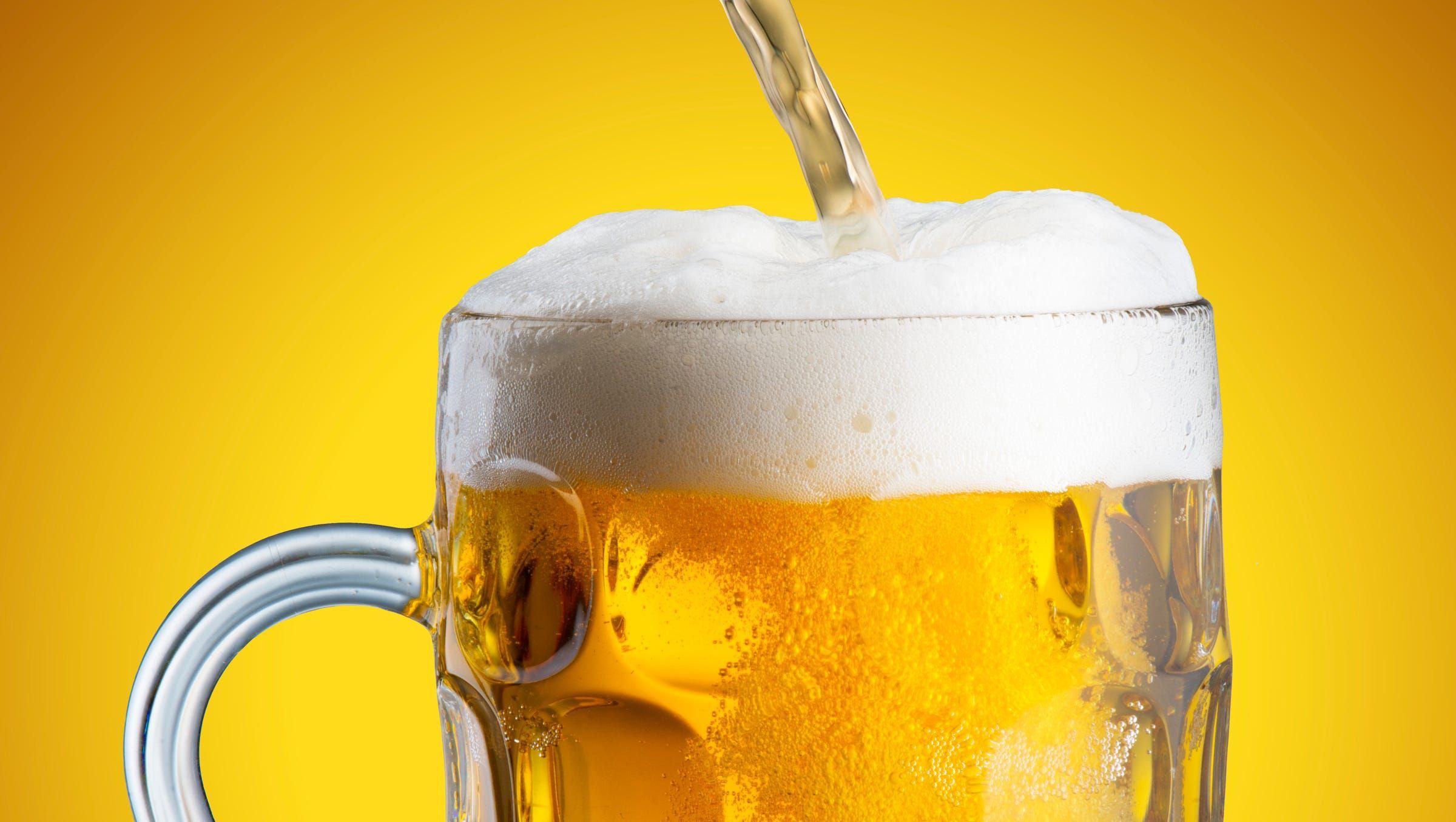 2400x1356 Cheers! Beer has $6.6B impact in Michigan, study finds