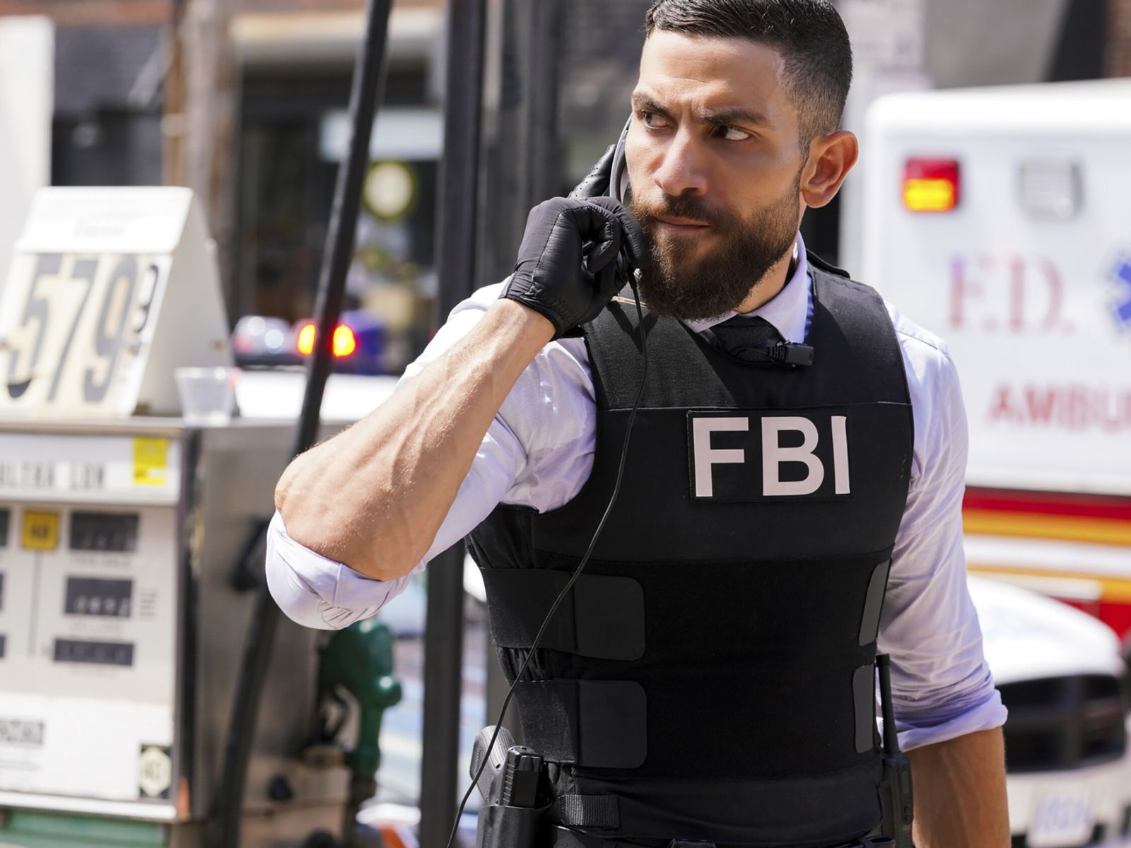 1600x1200 Watch FBI, Season 5