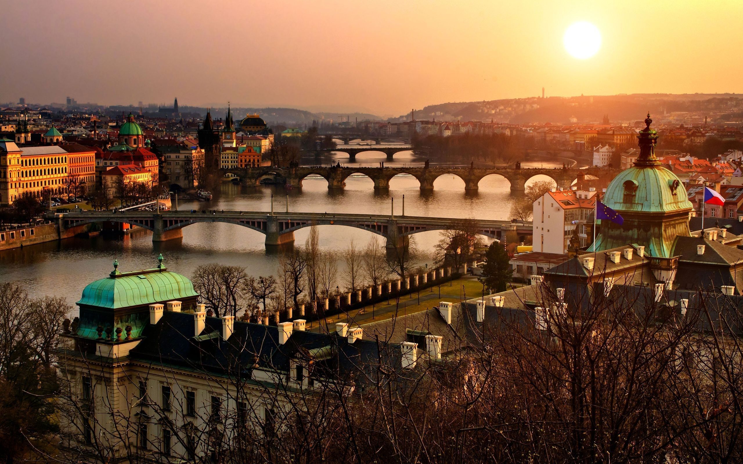 2560x1600 Daily Wallpaper: Sunset over Prague, Czech Republic. I Like To Waste My Time