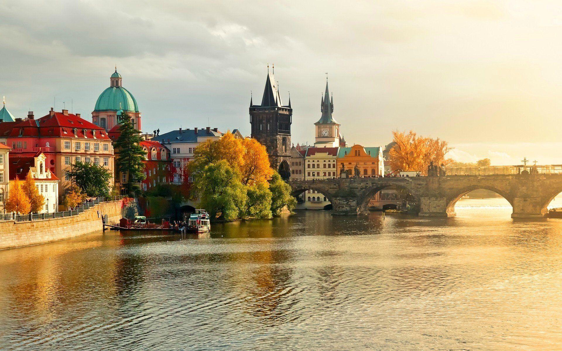 1920x1200 Prague 4K HD Wallpaper