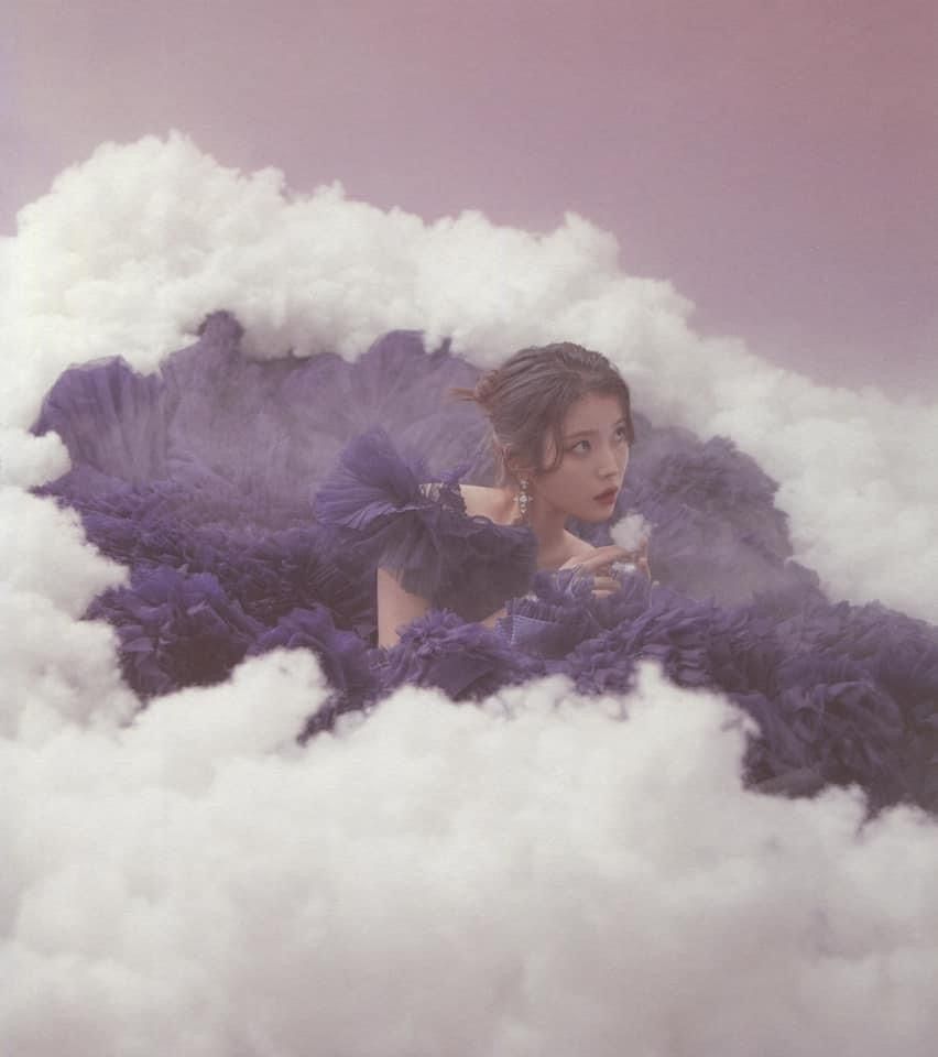 852x960 IU Lilac Wallpaper