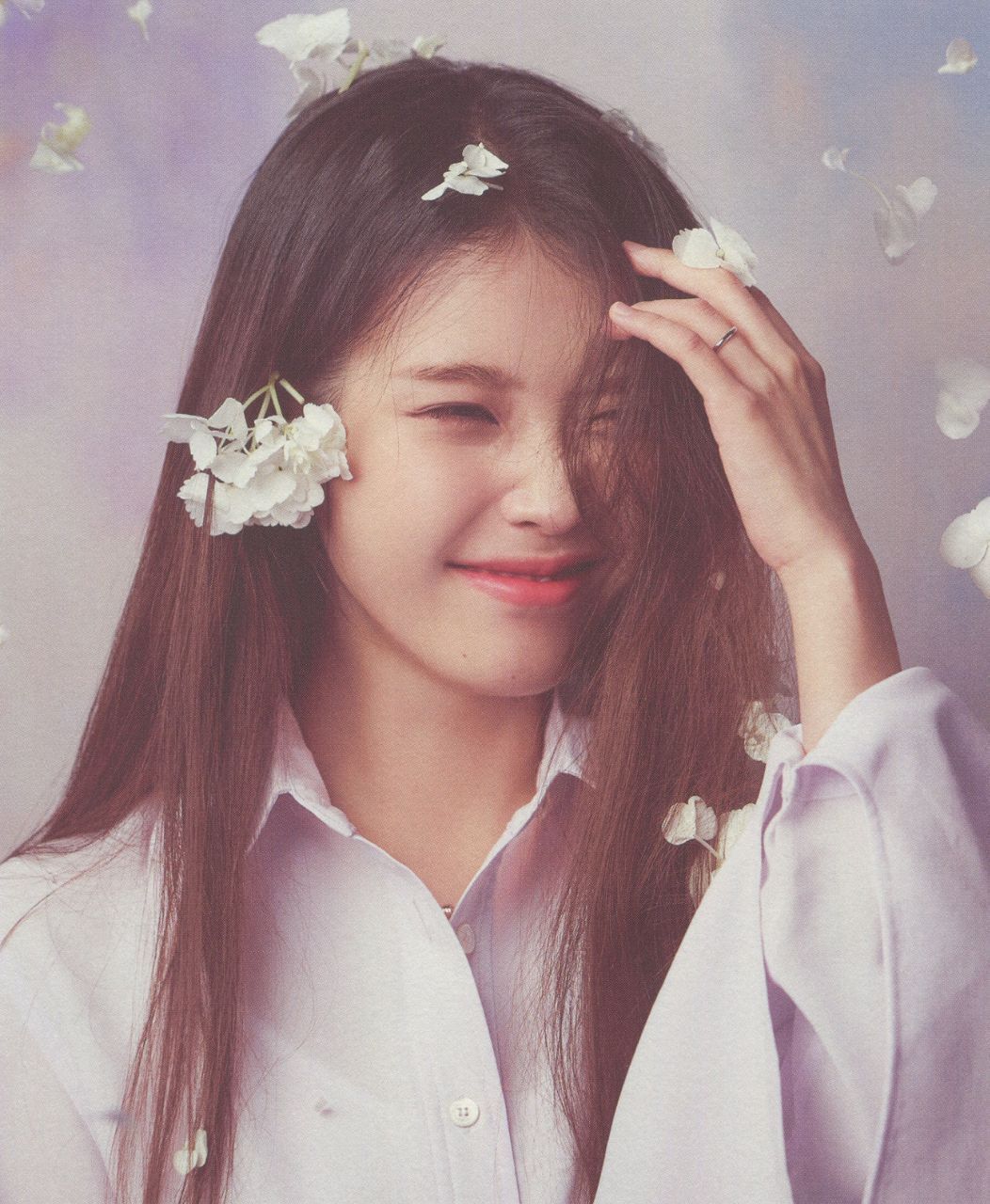 1052x1280 IU (lee jieun)