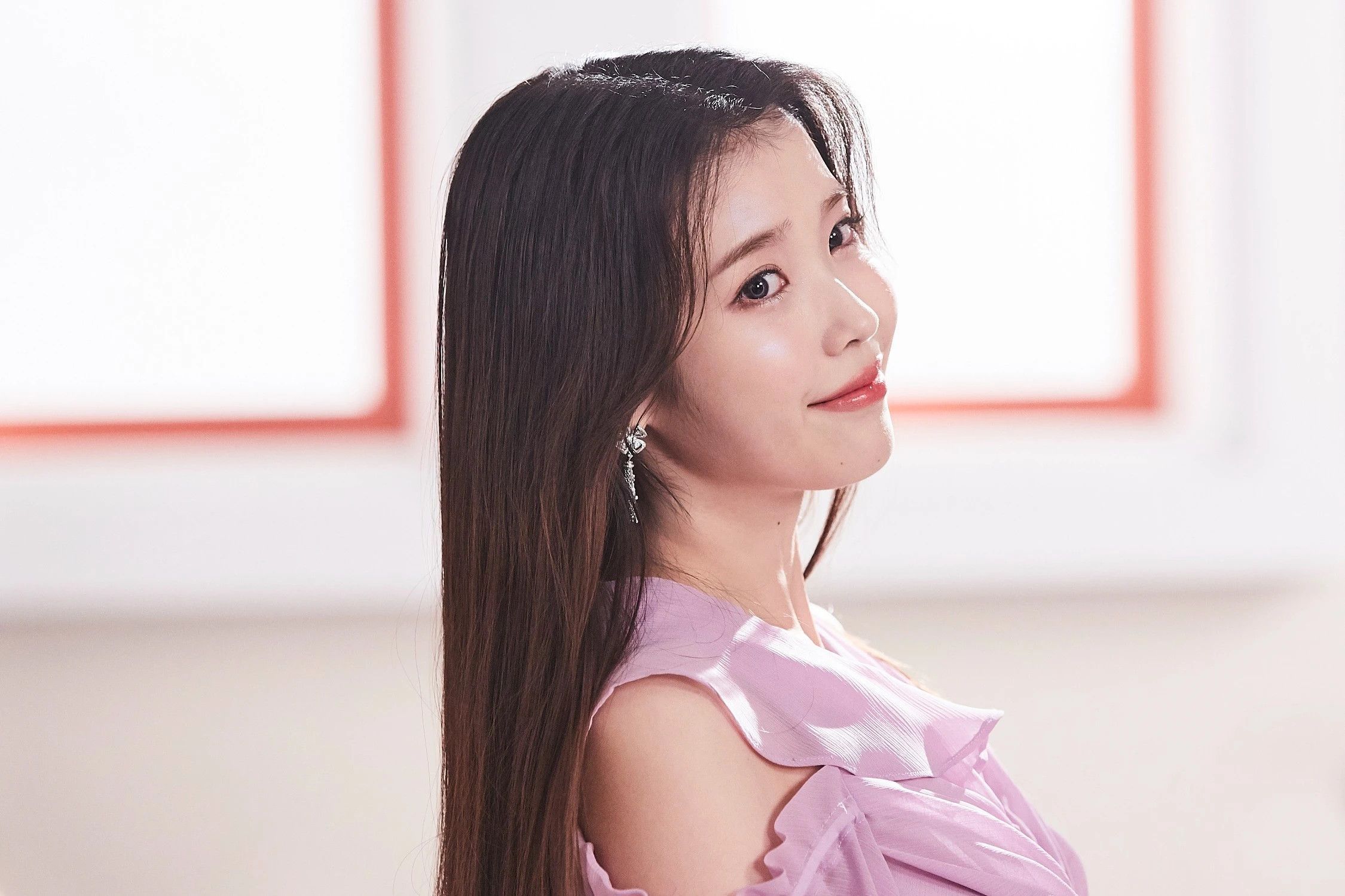 2250x1500 IU 'Lilac' Special Photo
