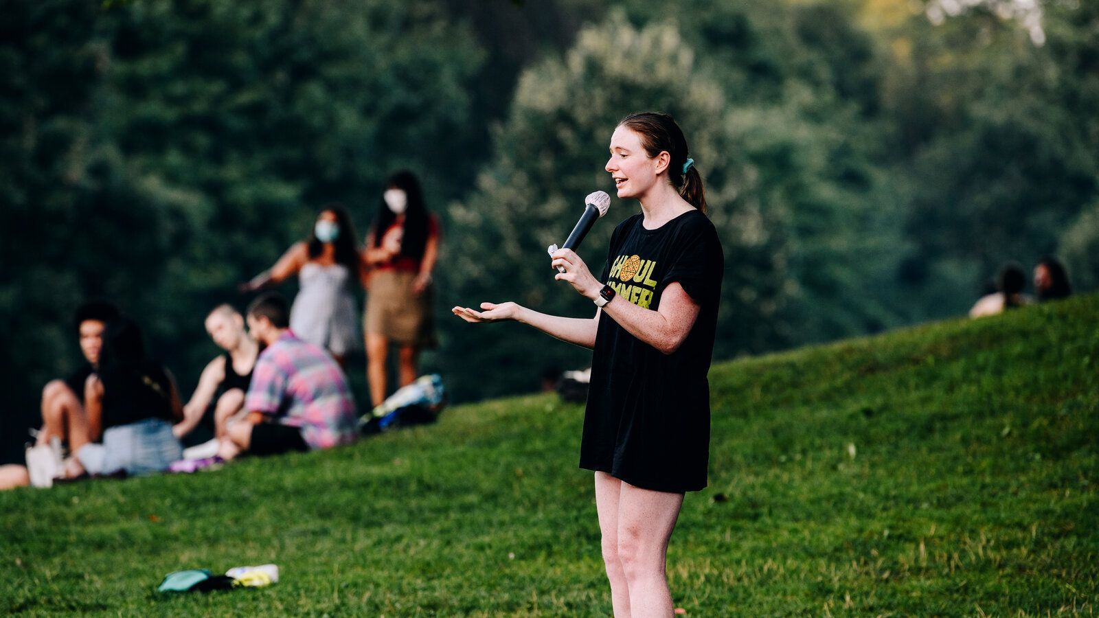 1600x900 Live Comedy Is Back in New York! But Outdoors. Is This a Good Thing?