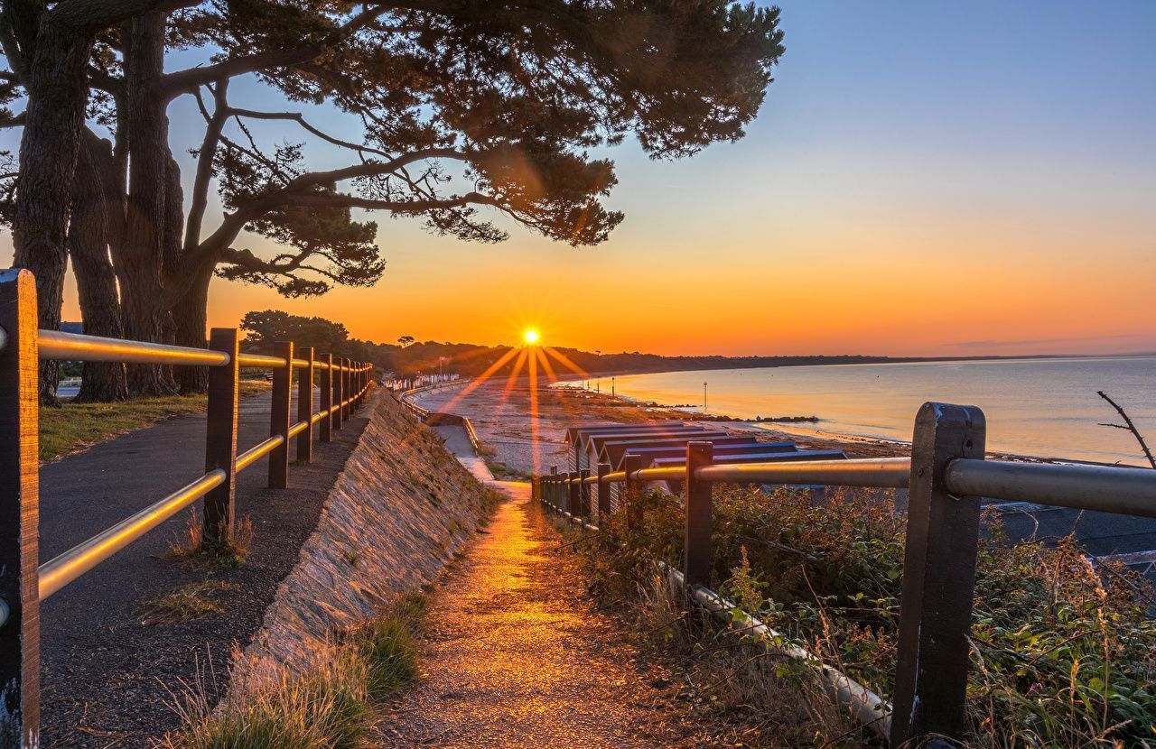 1280x830 image England Mudeford Christchurch District Sun Nature Fence