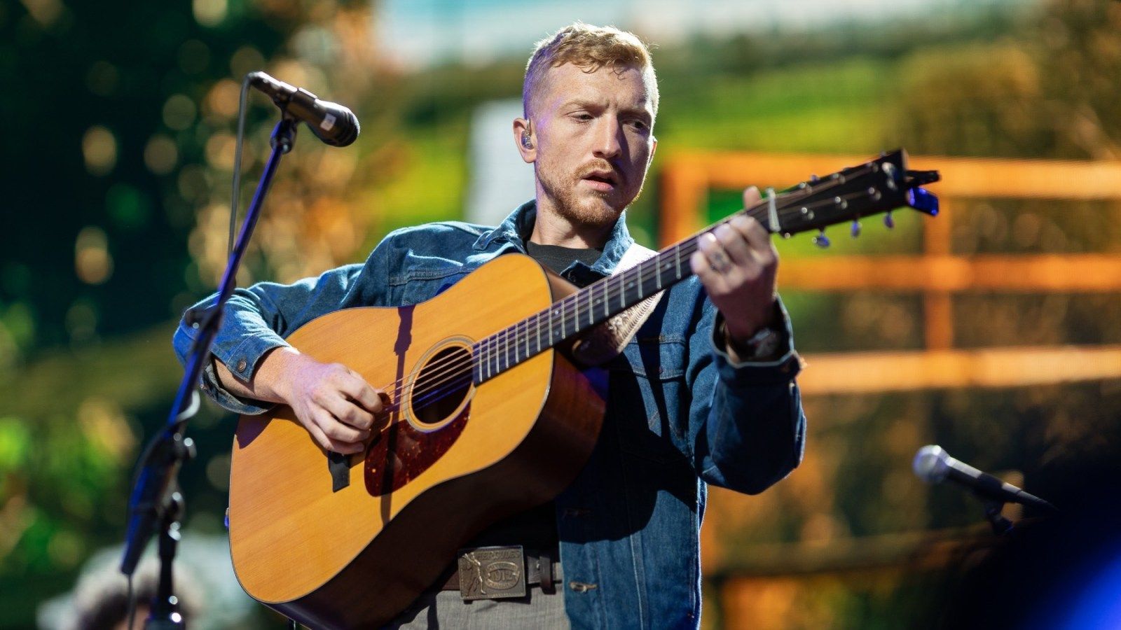 1600x900 Tyler Childers' 'Yes I Guess They Oughta Name a Drink After You': Hear