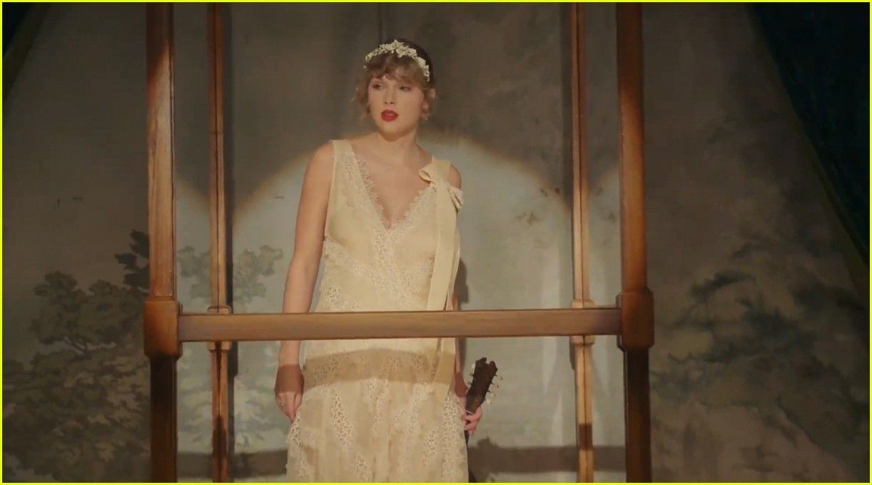 1222x680 Taylor Swift Drops 'Willow' Music Video, Reveals Song Meaning, Talks Co Star & Easter Eggs!: Photo 4507770. Evermore, Music, Music Video, Taeok Lee, Taylor Swift Photo. Just Jared: Entertainment News