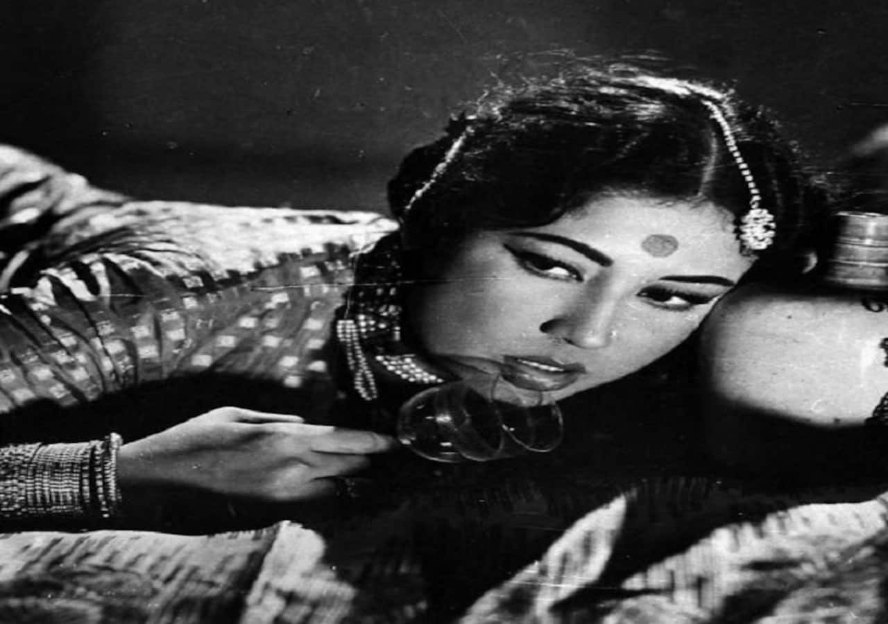 1280x900 Meena Kumari 85th Birth Anniversary: Remembering B Town's Original Tragedy Queen! News &amp; Gossip, Movie Reviews, Trailers &amp; Videos At