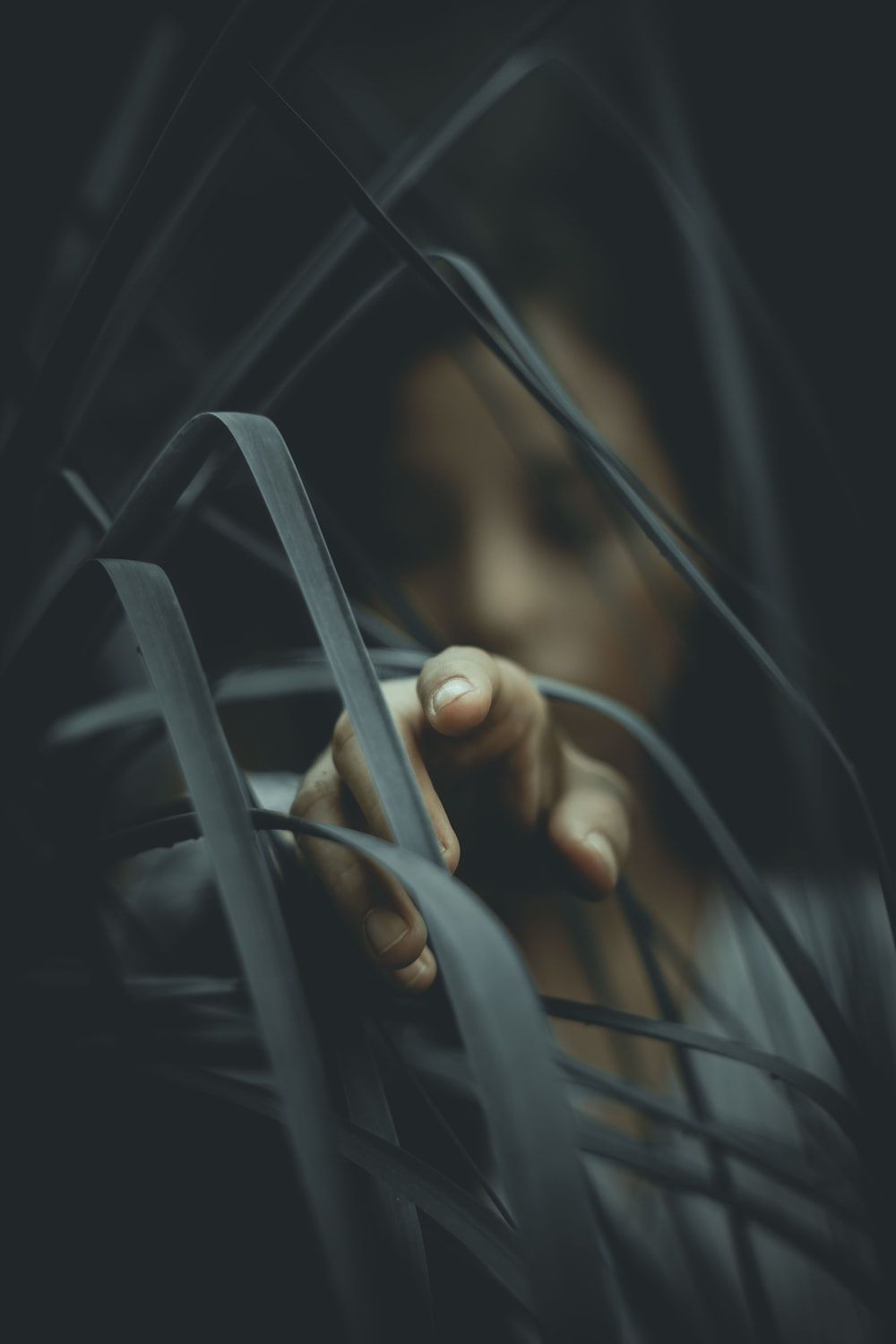 1000x1500 Dark Girl Picture. Download Free Image