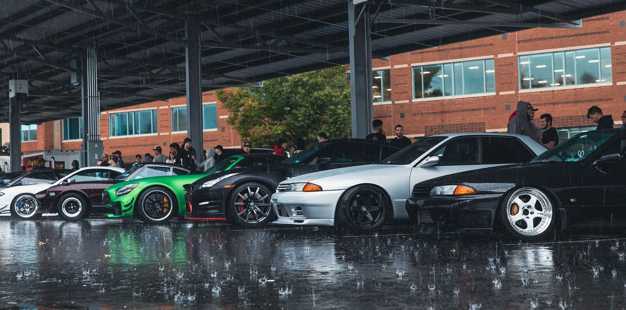 2048x1017 JDM Skylines, GT Rs, And More Brave The Rain At October Car Park Party