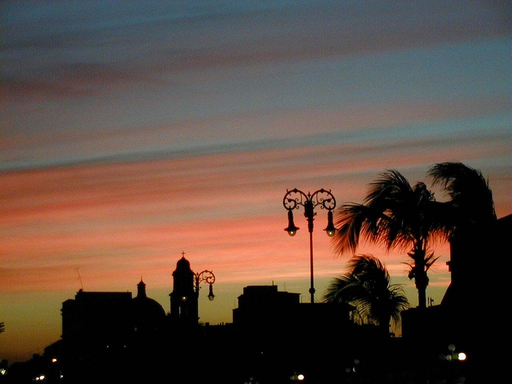 1024x768 Hermoso atardecer en Veracruz. Veracruz, puerto mexicano. F
