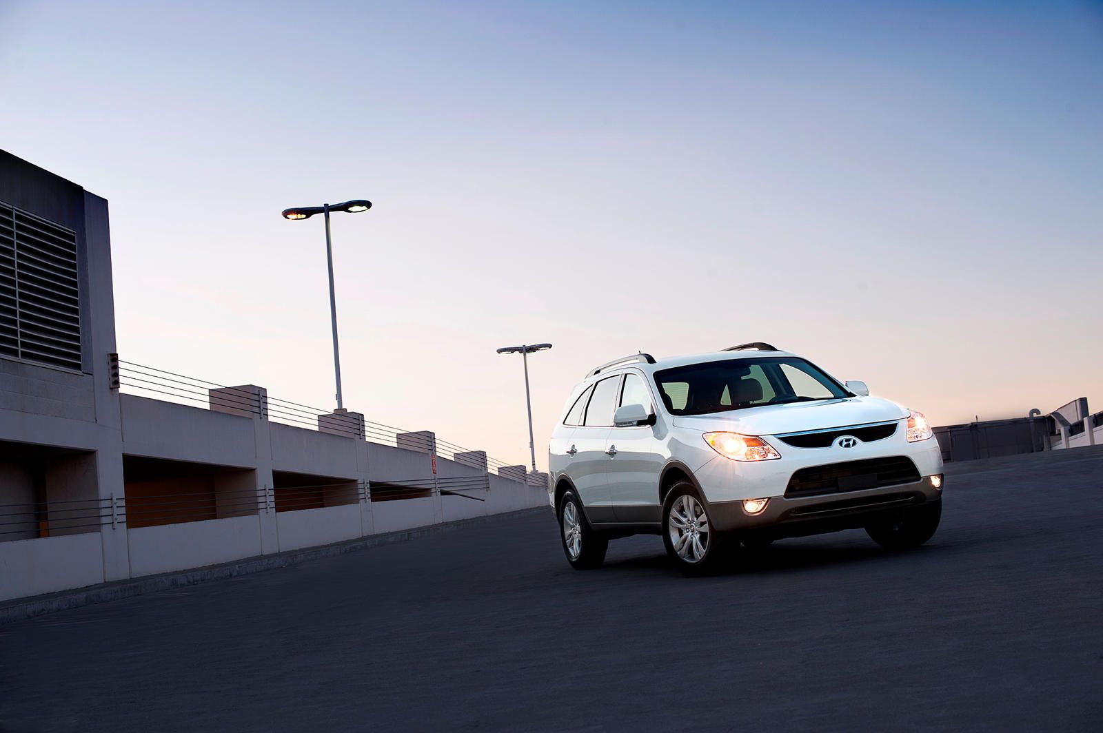 1600x1064 Hyundai Veracruz Exterior Photo