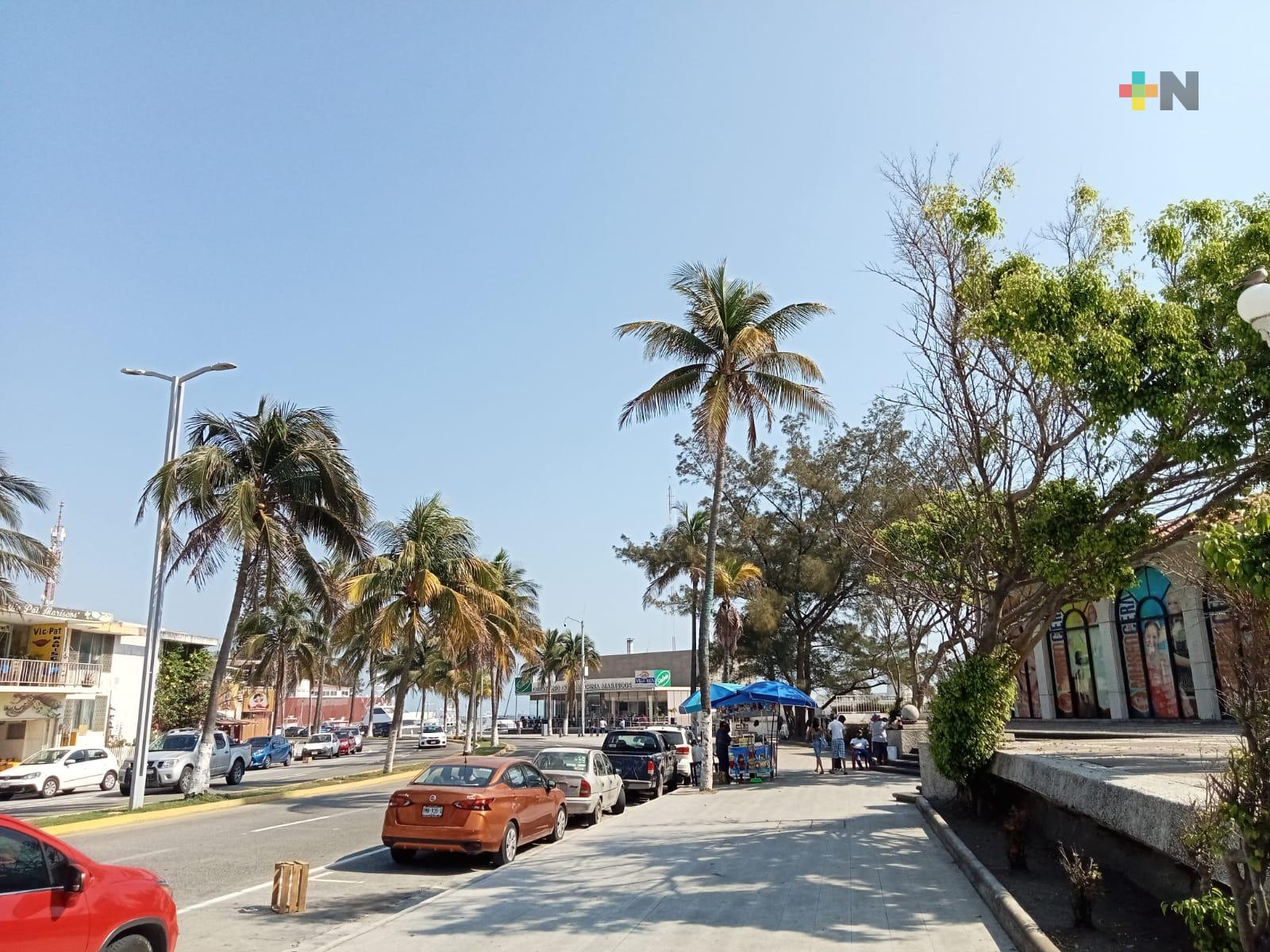 1600x1200 A Mediodía Se Espera Ingreso De Evento De Norte En Veracruz Boca Del Río