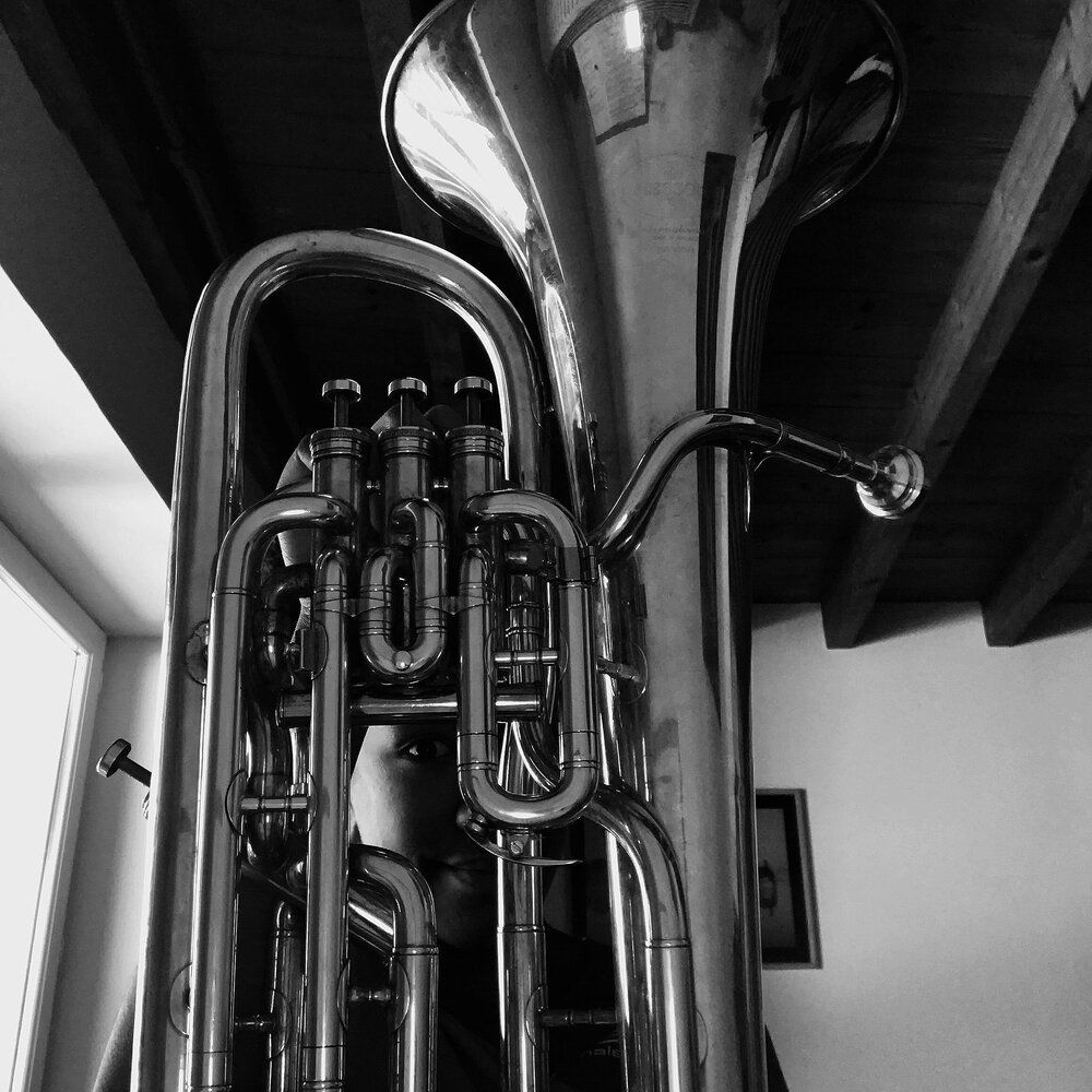 1000x1000 Tuba