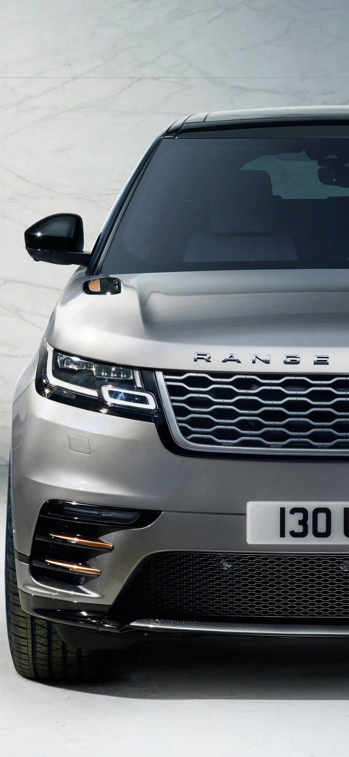 1125x2436 Range Rover Car 4k iPhone Wallpaper