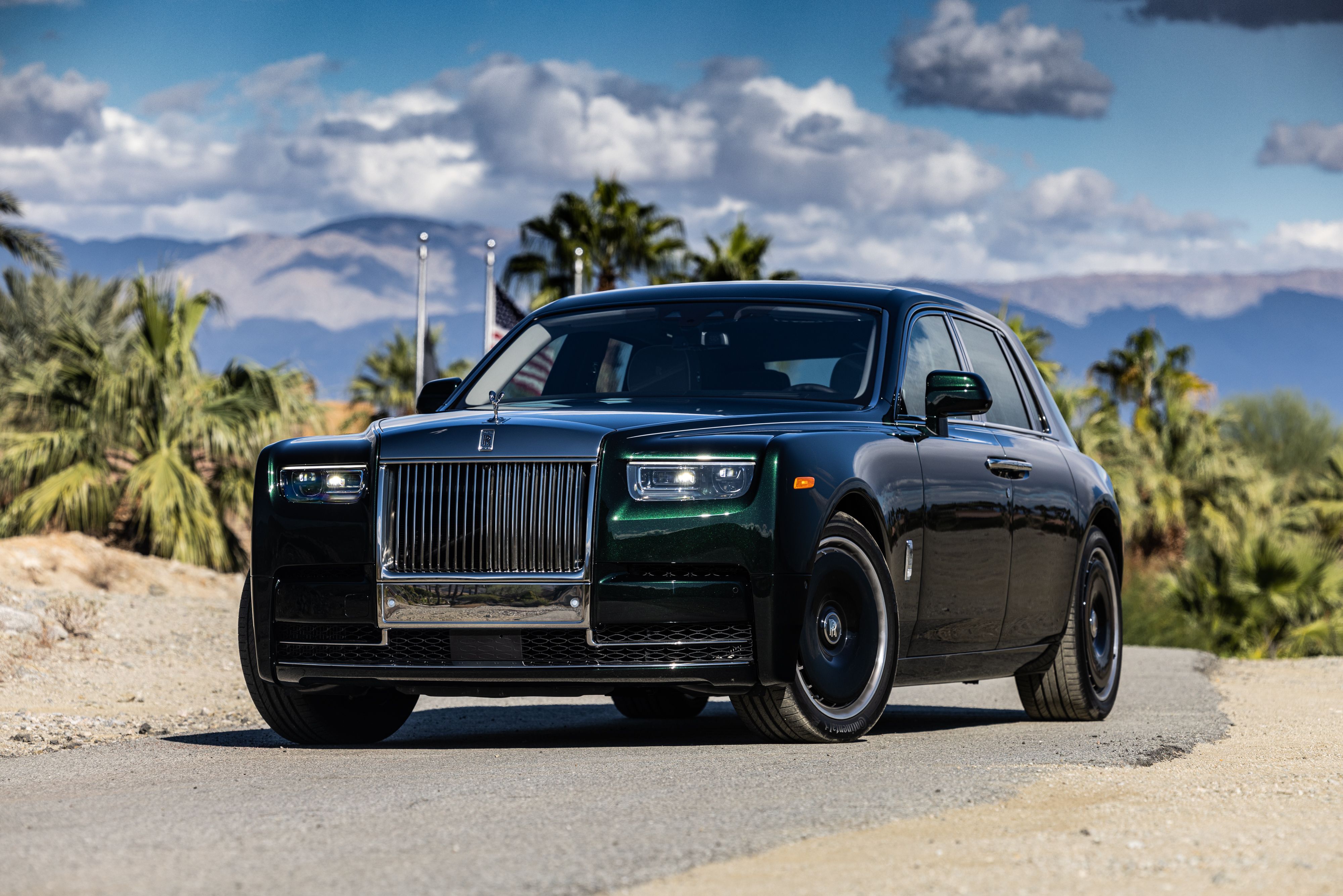 4000x2668 Rolls Royce HD Wallpaper and Background