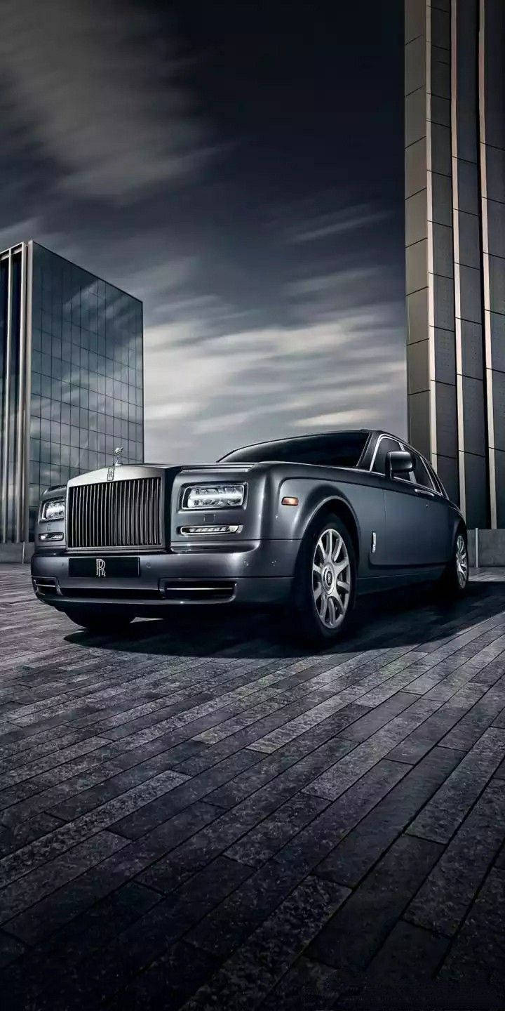 720x1440 Download Rolls Royce 4K Phantom Gloomy Aesthetic Wallpaper