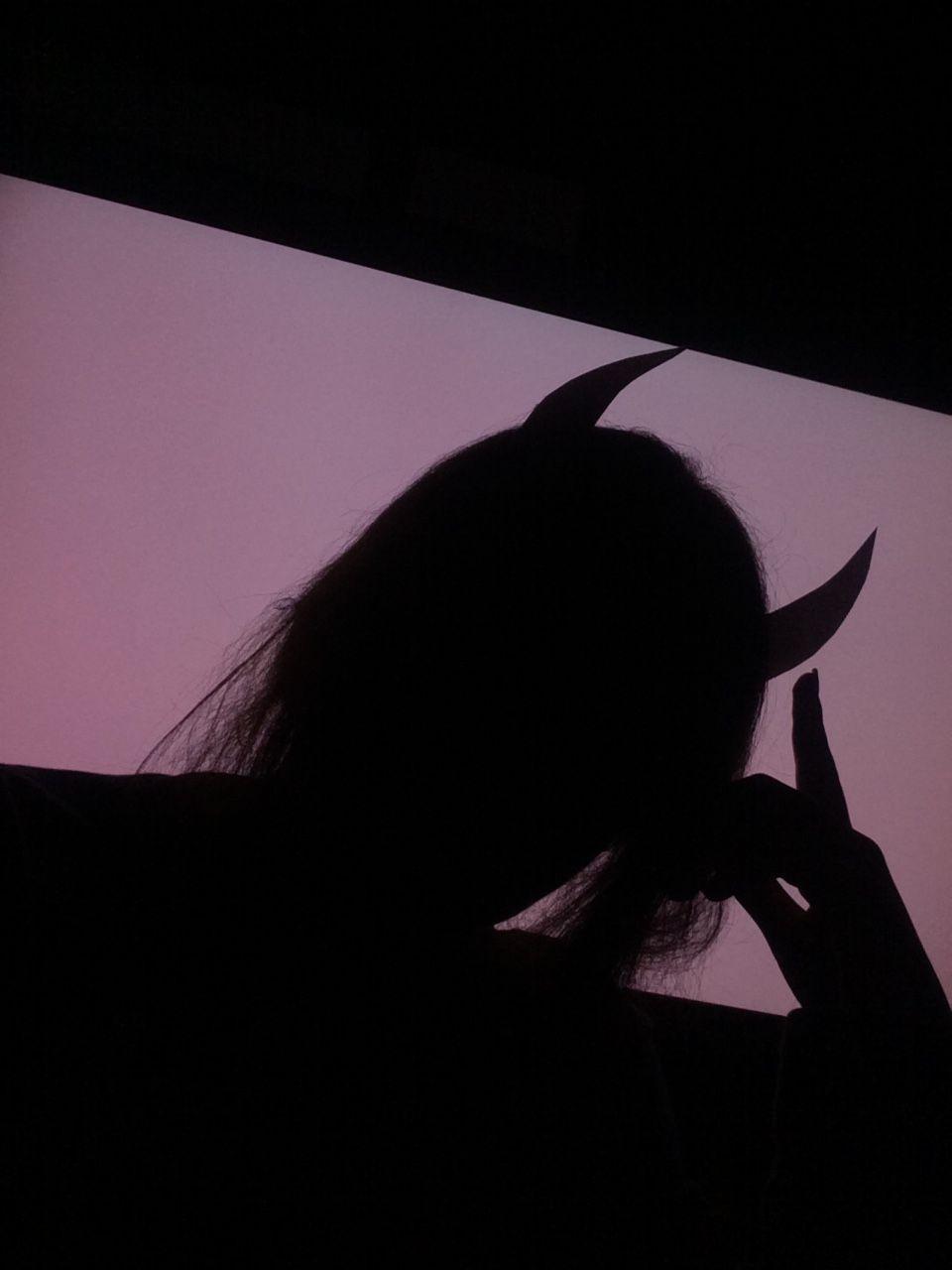 960x1280 Sad Aesthetic Profile Picture