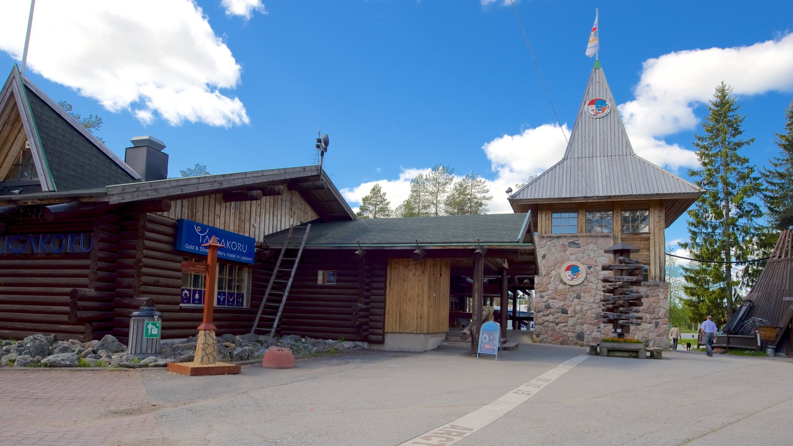 2560x1440 Santa Claus Village in Rovaniemi and Activities