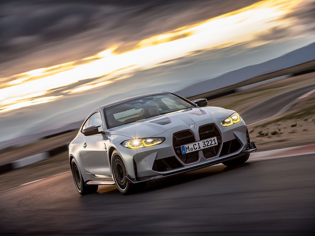1200x900 BMW M4 CSL breaks cover with 550 horsepower and 'Ring record