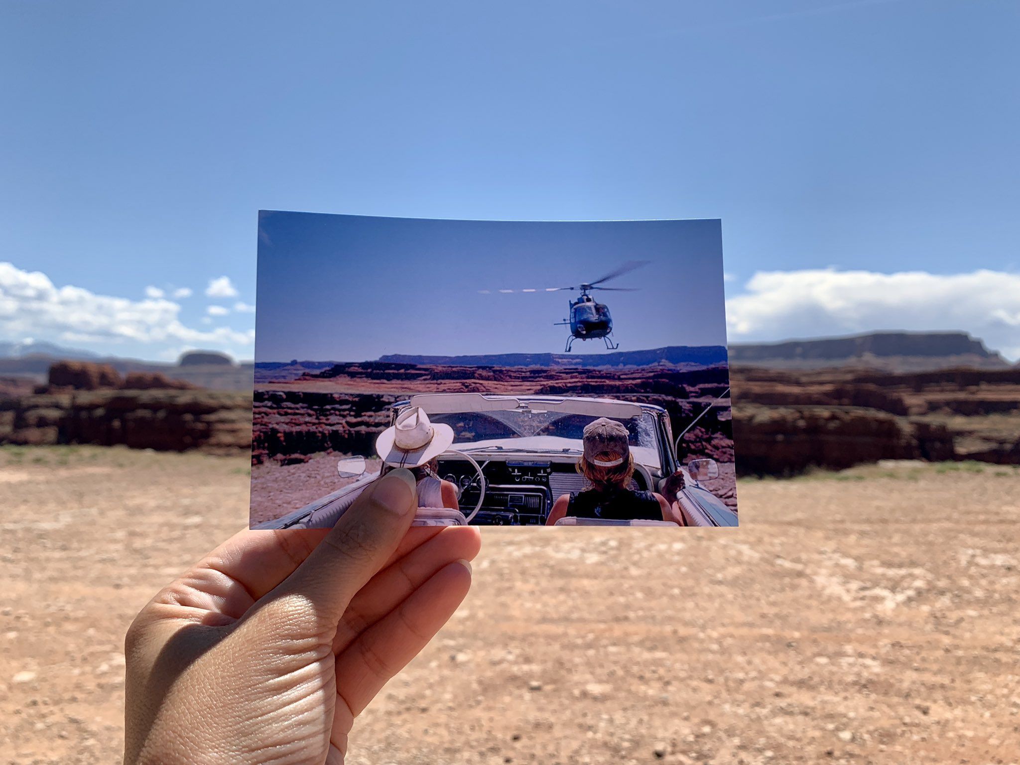 2048x1536 Andrea David on X: Louise, no matter what happens, I'm glad I came with you. Thelma &amp; Louise at Fossil Point in the Canyonlands in Utah