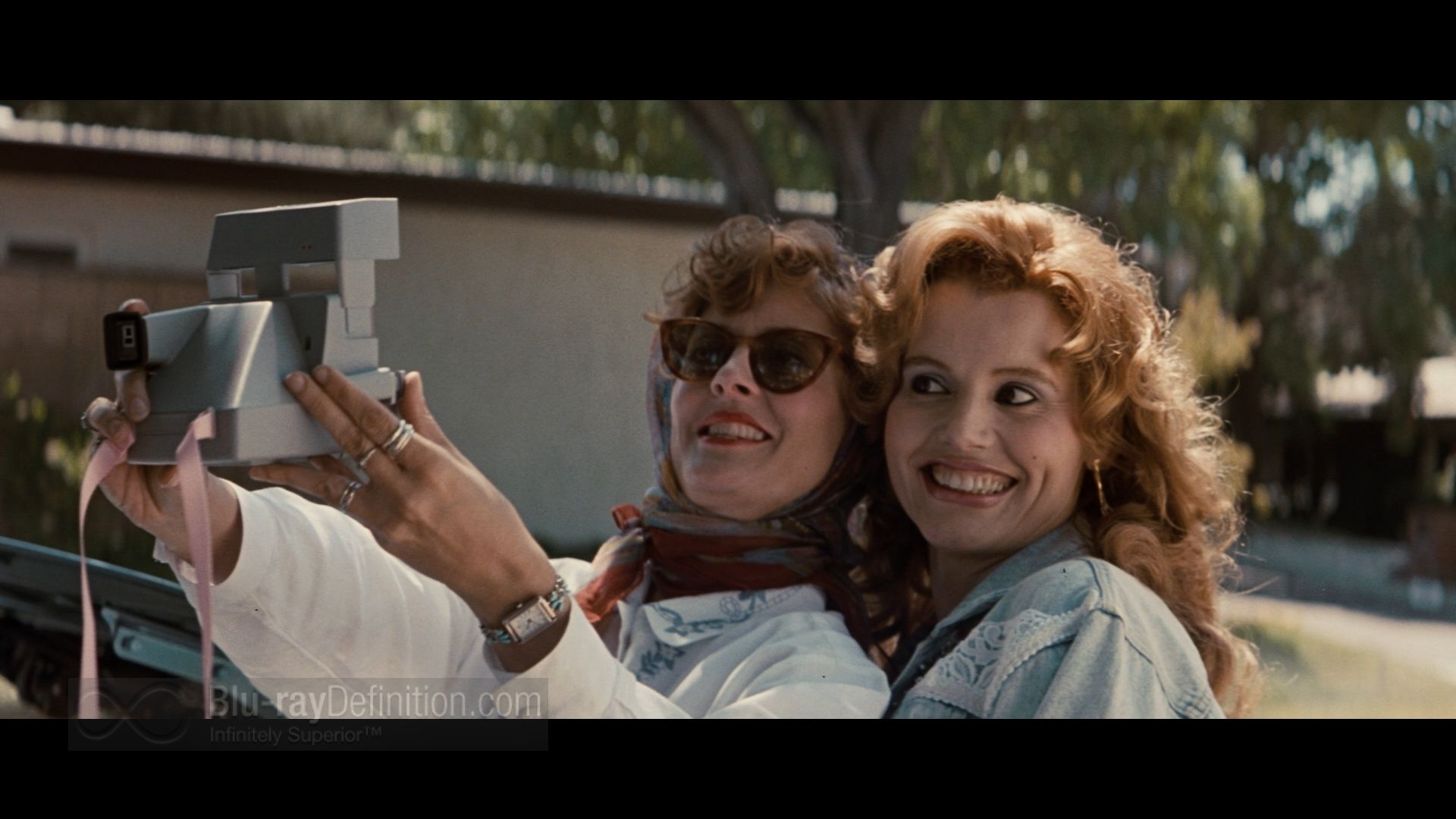 1920x1080 Susan Sarandon & Geena Davis: Thelma & Louise (1991). Style On The Screen