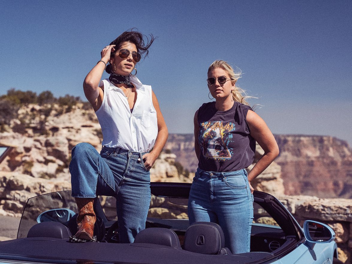 1175x881 friday favorites: thelma & louise Time Tomorrow