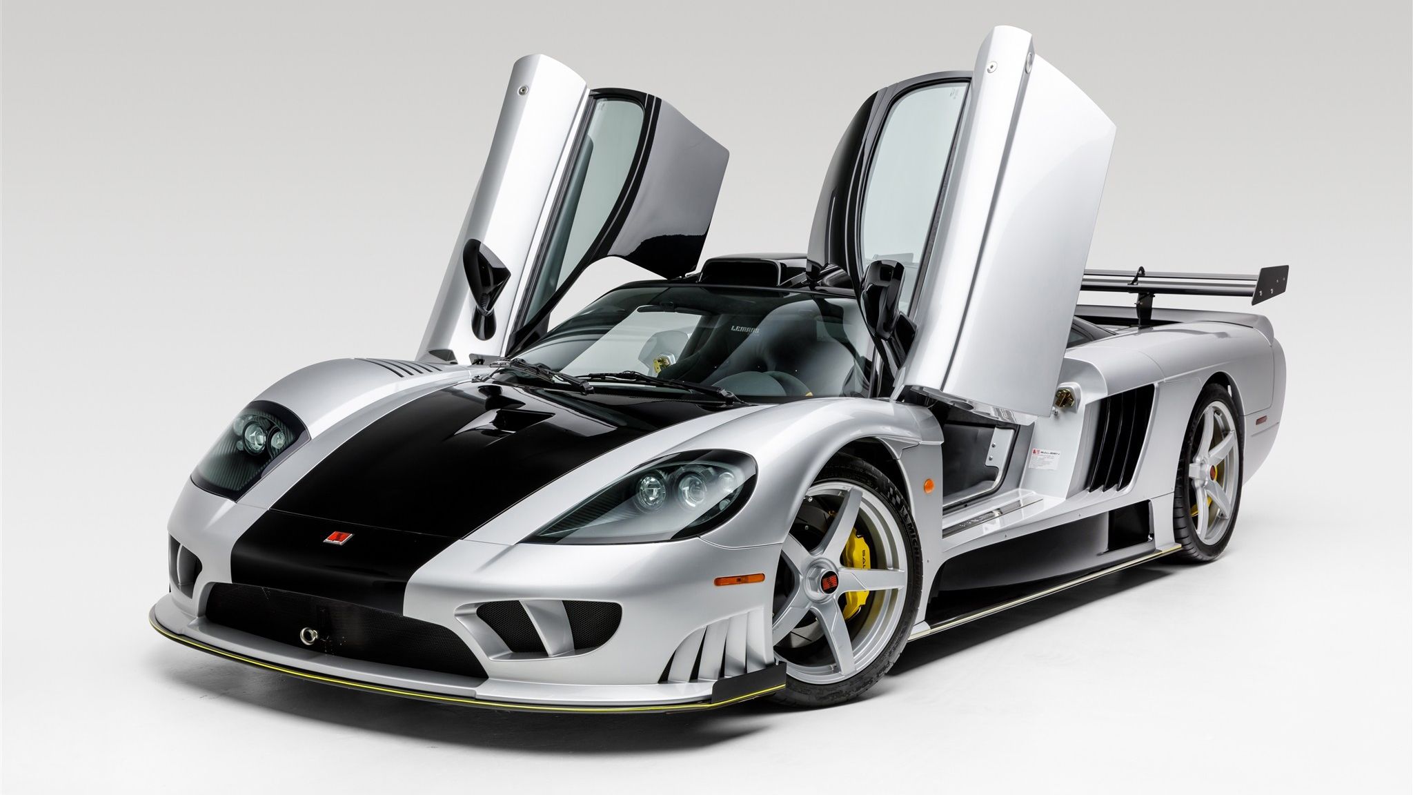 2048x1152 This 300bhp Saleen S7 LM Is Heading To Auction