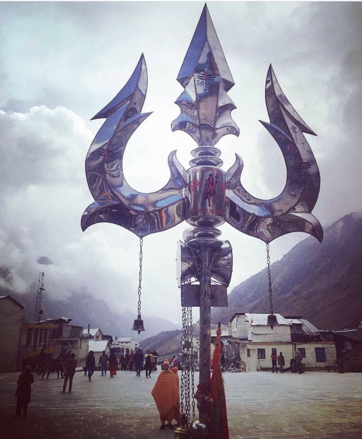 1242x1508 Download Trishul Shiny Sculpture Wallpaper