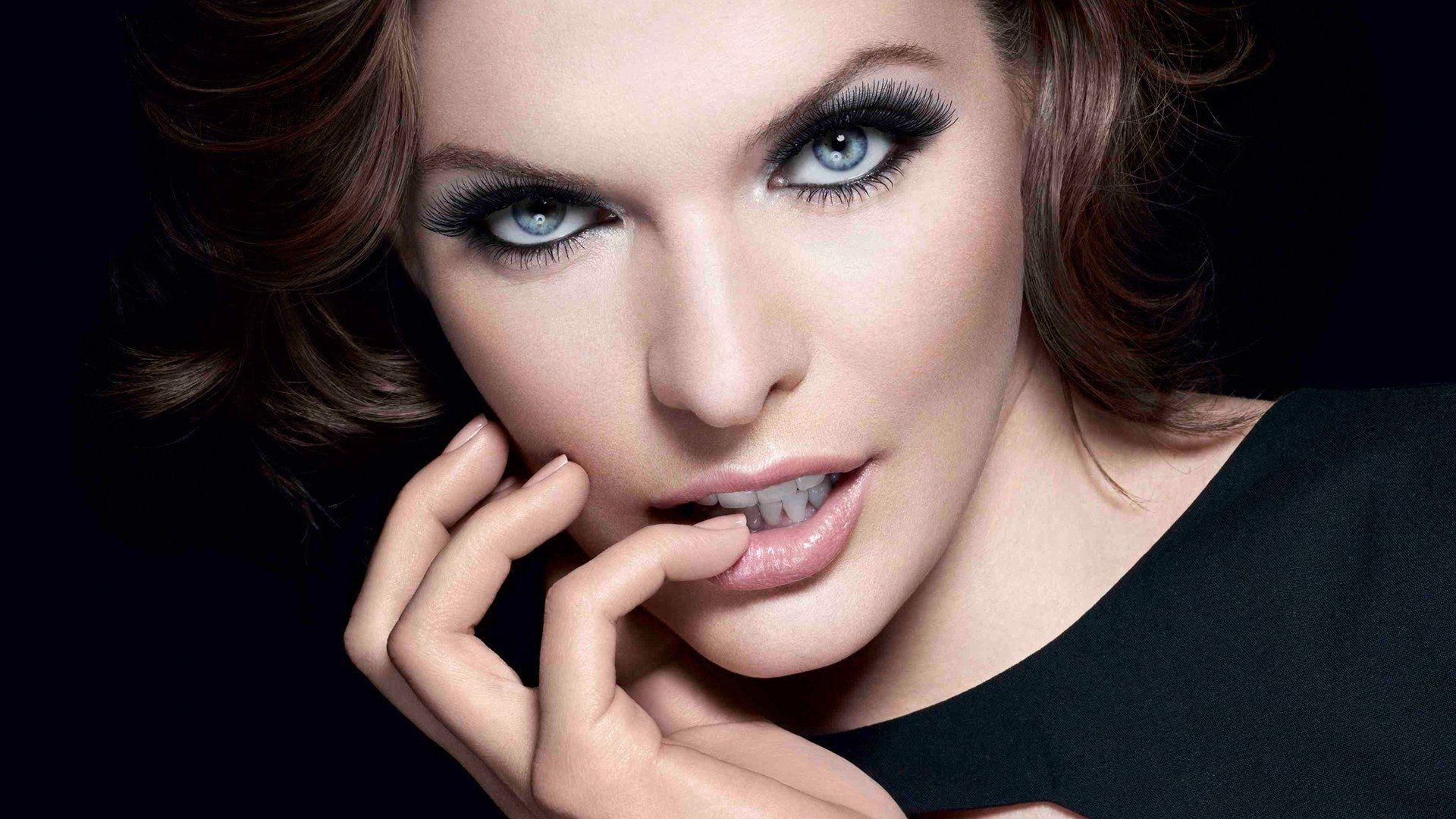 1920x1080 Milla Jovovich HD Wallpaper and Background Image