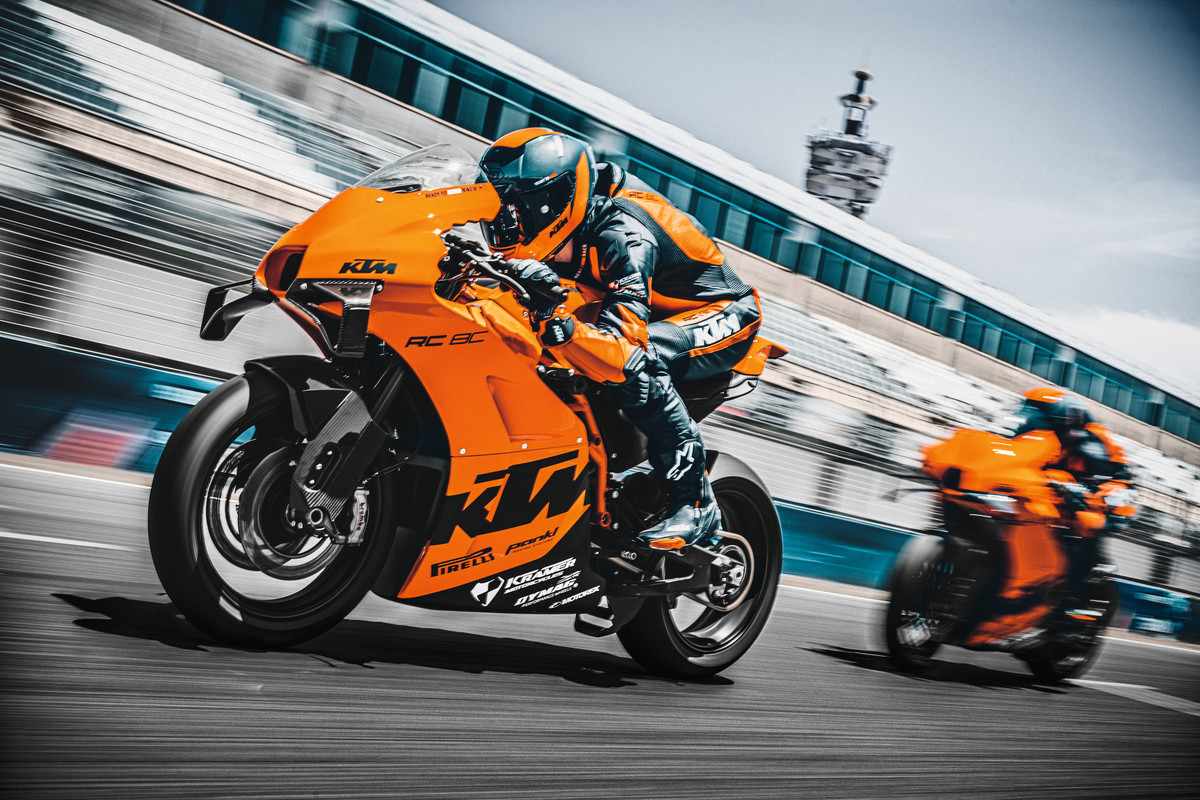 1200x800 The KTM RC8 Returns! Race Ready Moto2 Based KTM RC 8C H