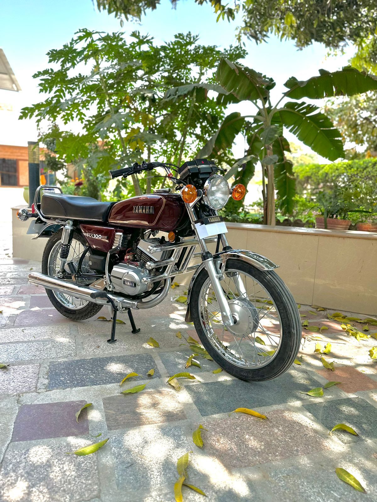 1200x1600 My friend got his Yamaha RX135 restored to a new state. What a gem!