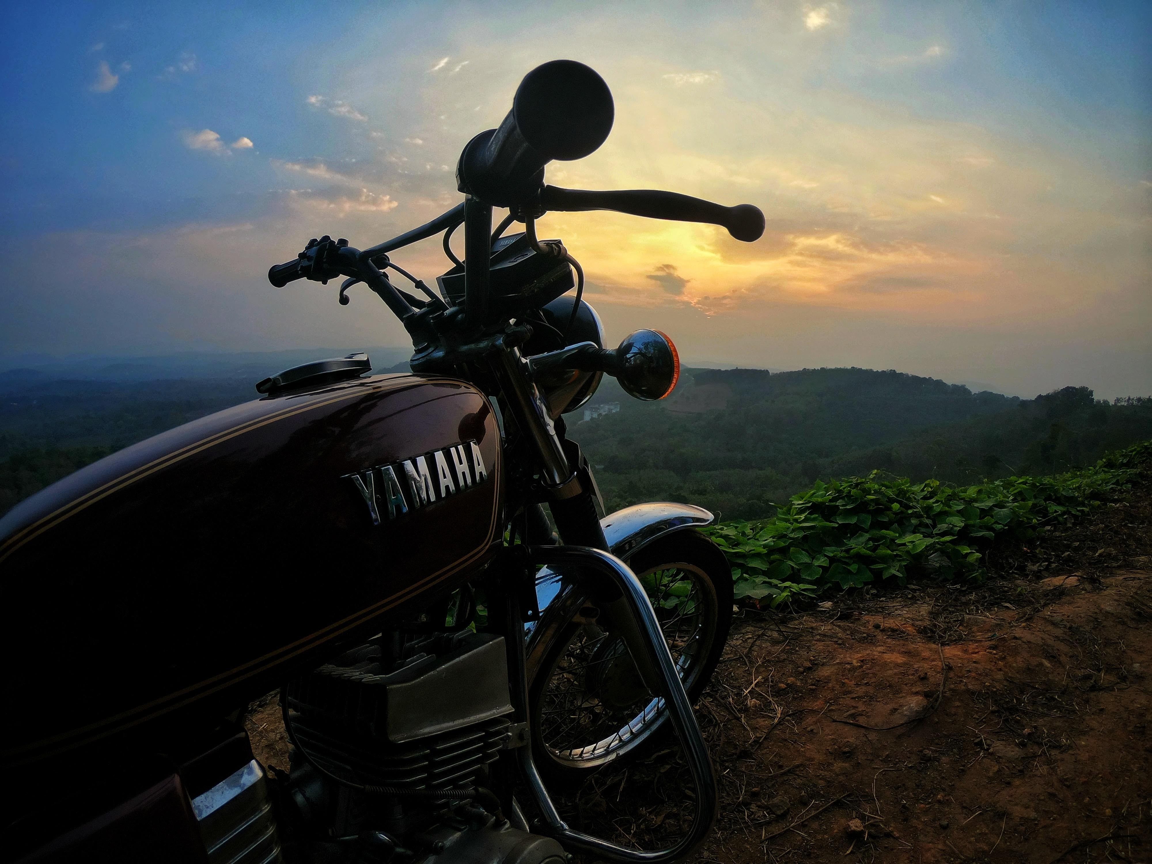 4000x3000 Motorcycles for Short Riders