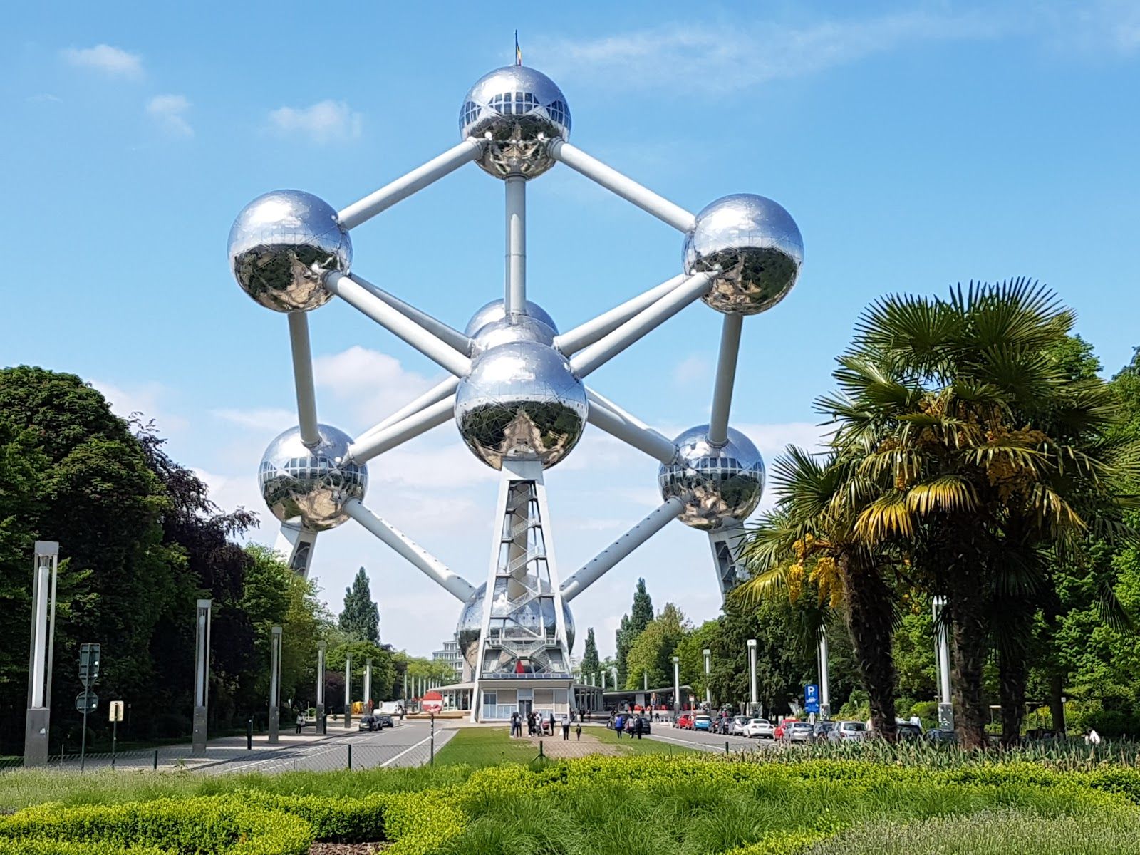 Atomium Wallpapers - Top Free Atomium Backgrounds - Wallpaperaccess