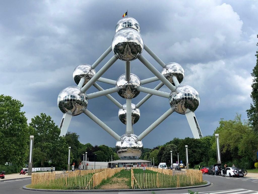 Atomium Wallpapers - Top Free Atomium Backgrounds - Wallpaperaccess