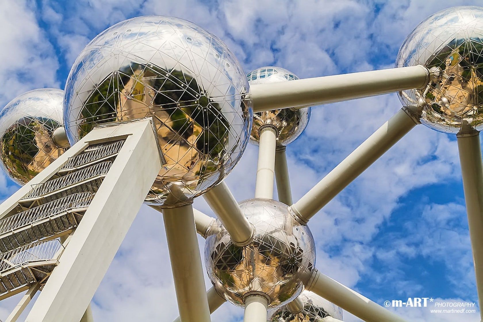 1680x1120 Atomium By M ART*