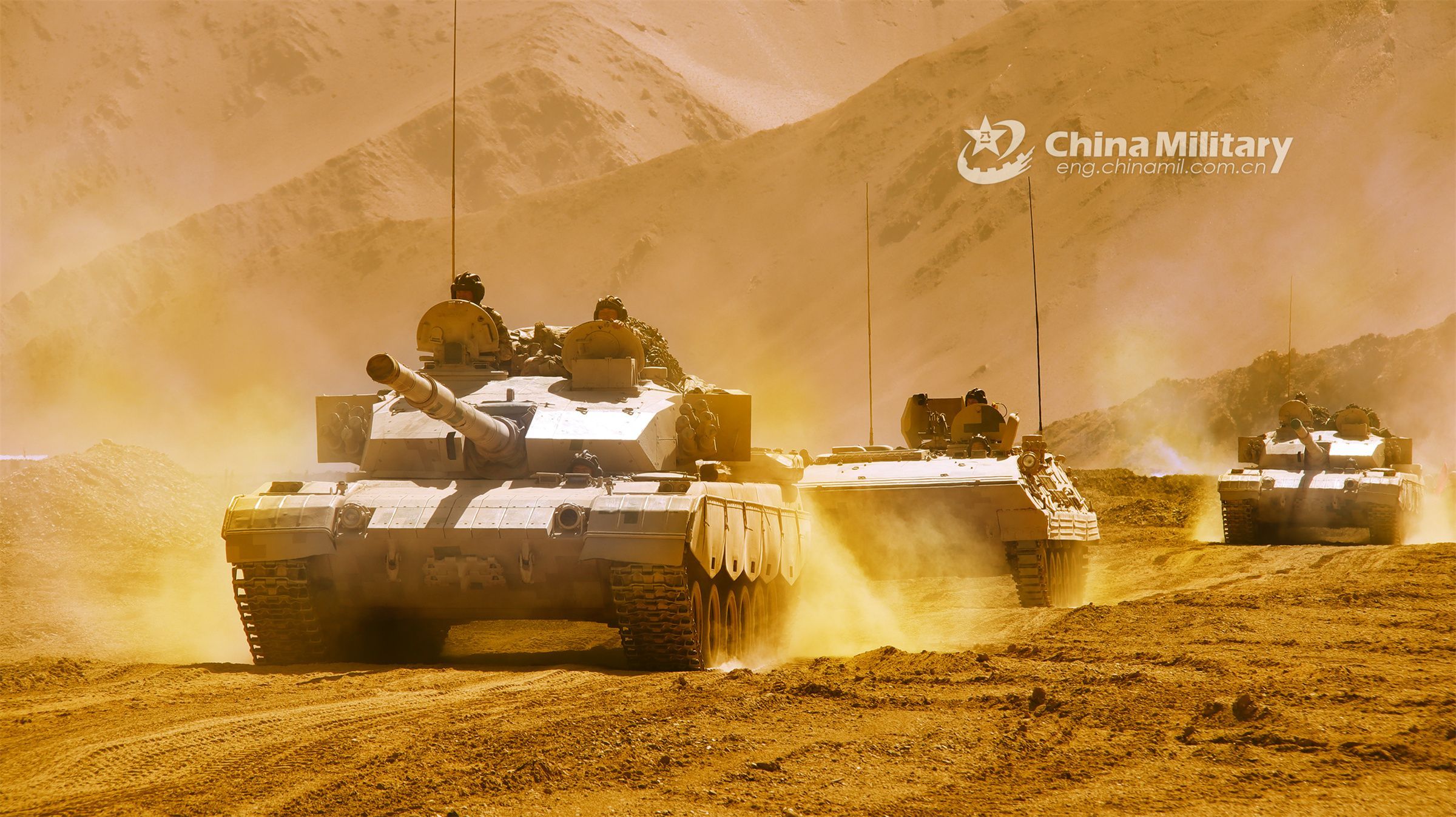 2400x1346 Armored vehicles move forward to