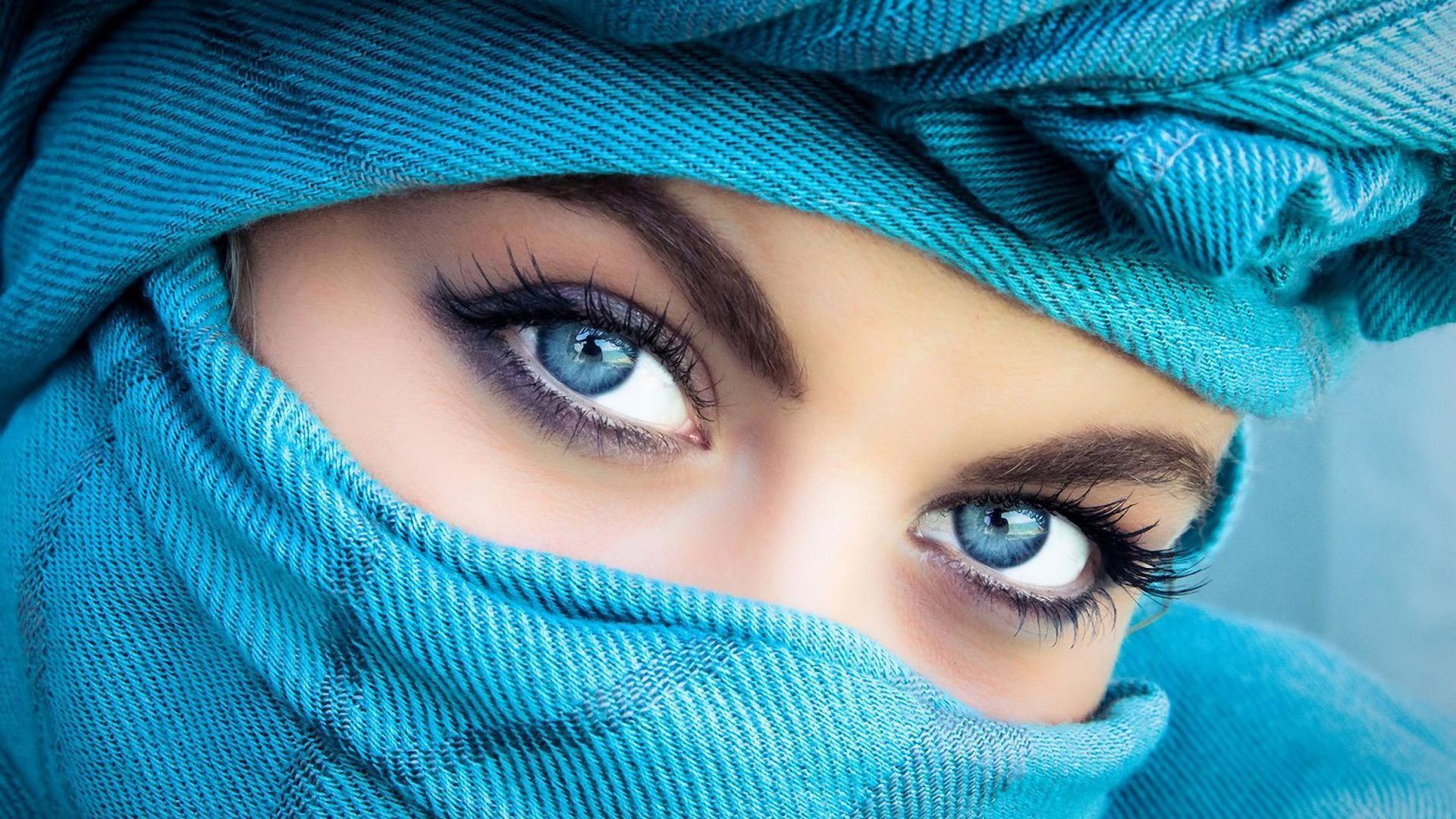 1920x1080 Girl Blue Eyes Widescreen Wallpaper 20869