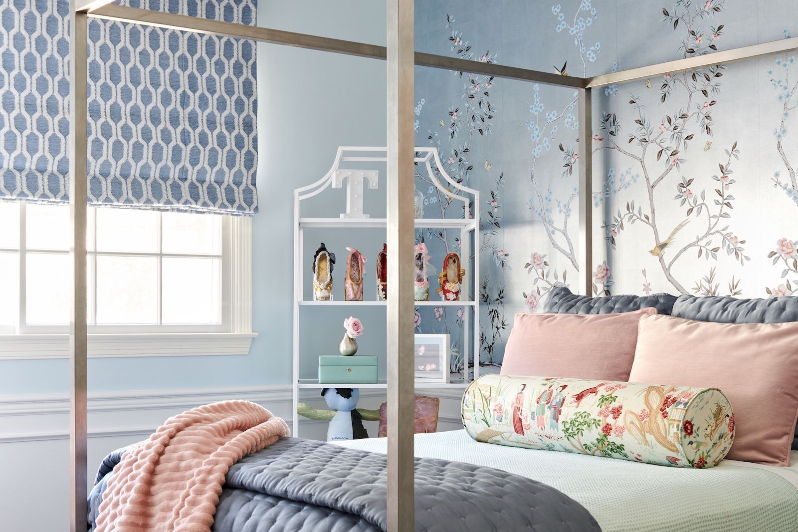 1600x1066 Blue Floral Chinoiserie Girl's Bedroom Design Reveal Crown Interiors