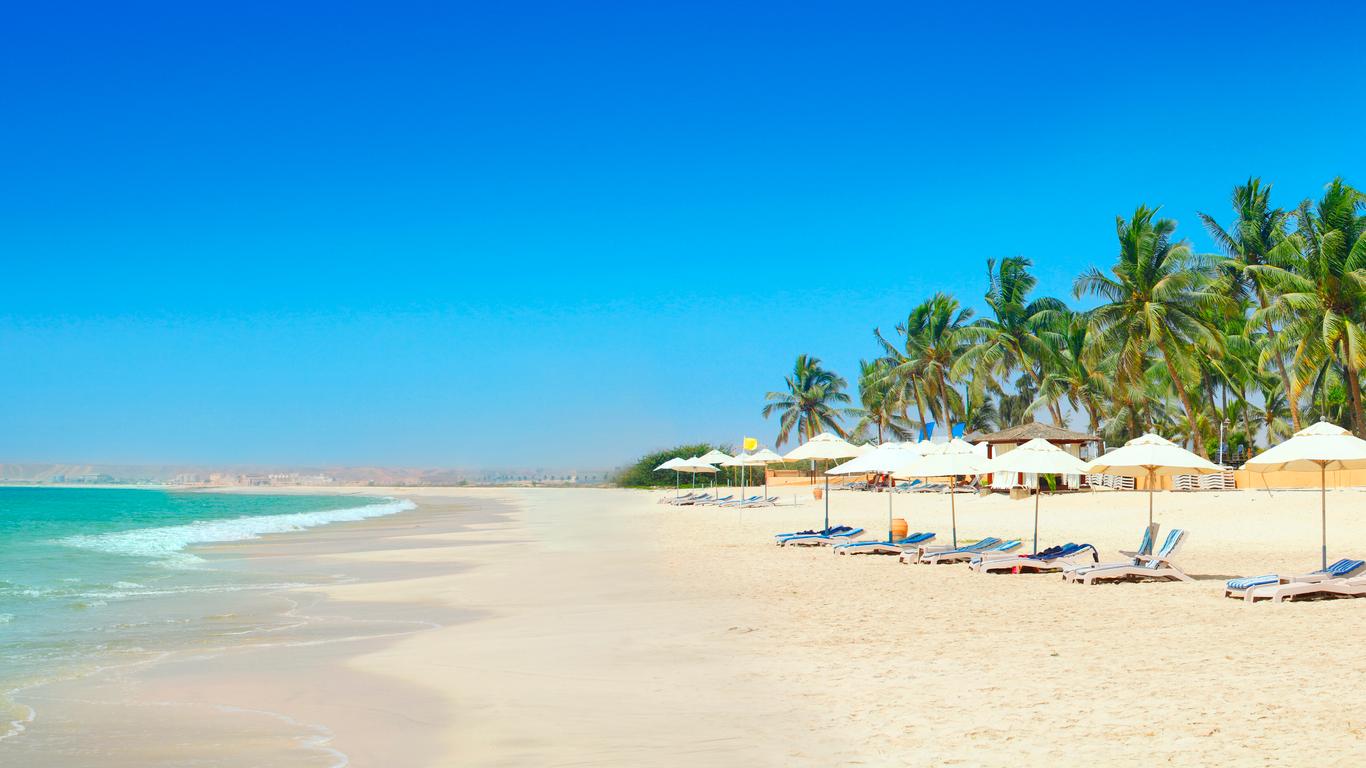 1366x768 Vacation Apartments & Rentals in Salalah from $16 / night