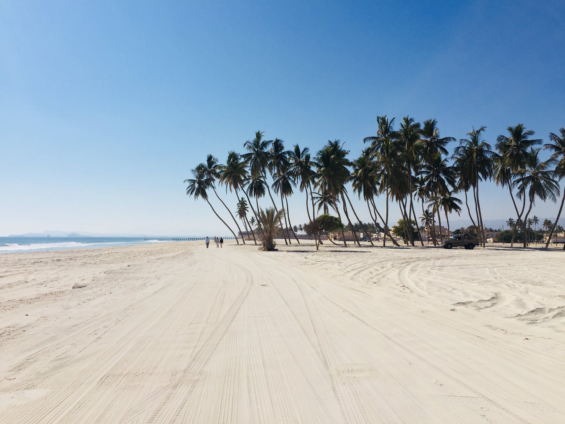1920x1440 Salalah Wallpaper