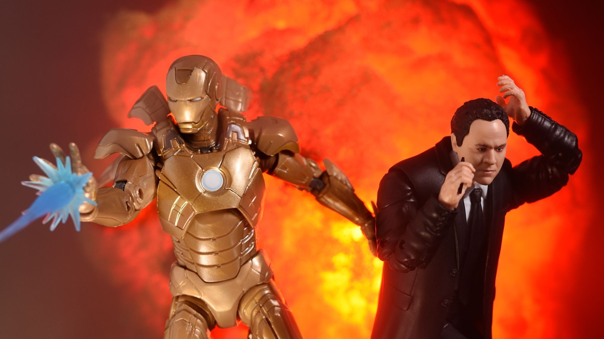1920x1080 Hasbro: Marvel Legends Infinity Saga Happy Hogan and Iron Man Mark XXI