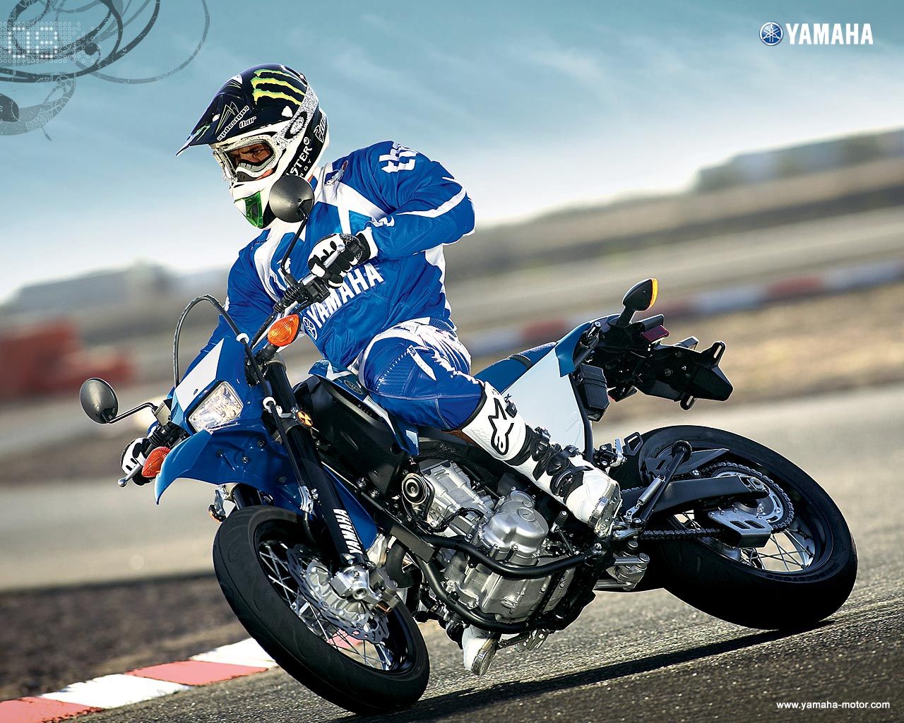 1280x1024 Yamaha WR250X