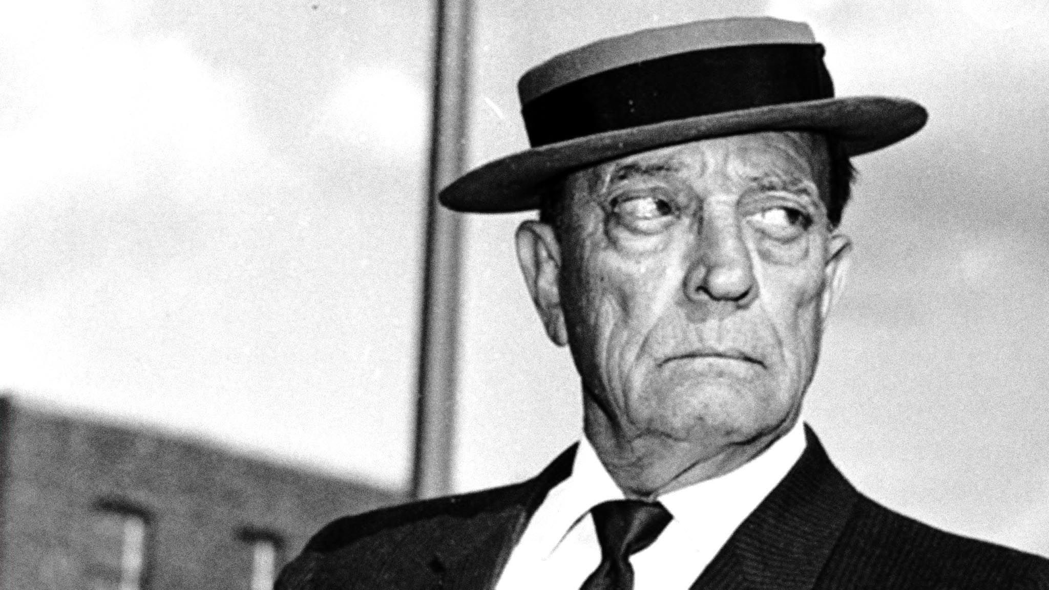 2048x1152 Buster Keaton Rides Again