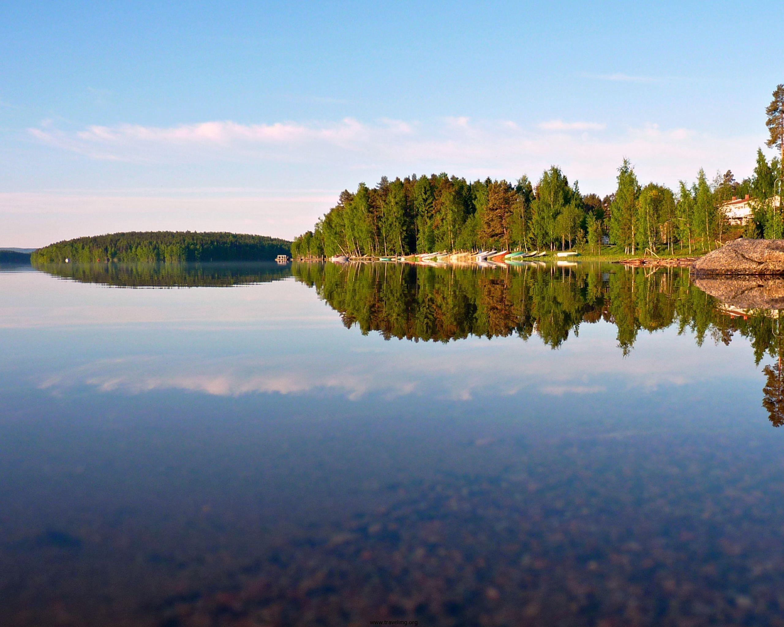 Названия финских озер. Озера Финляндии. Озера Финляндии Инан. Озеро Штерн. Озера Финляндии Каллавеси.