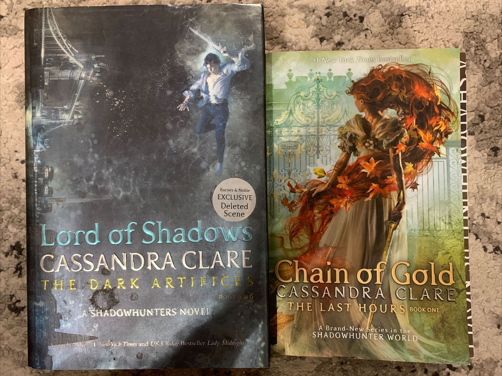 1600x1200 The Dark Artifices Series: Lord of Shadows &amp; Chain Of Gold by Cassandra Clare 9781442468405
