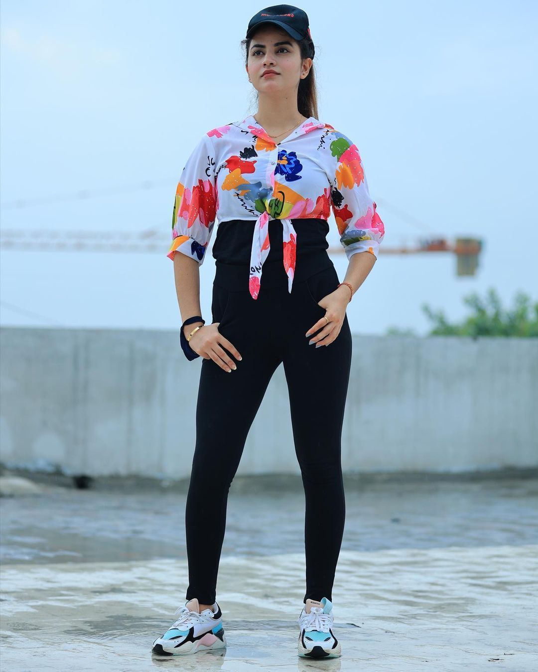 1080x1349 Piyanka Mongia in Colorful Top Image Photo