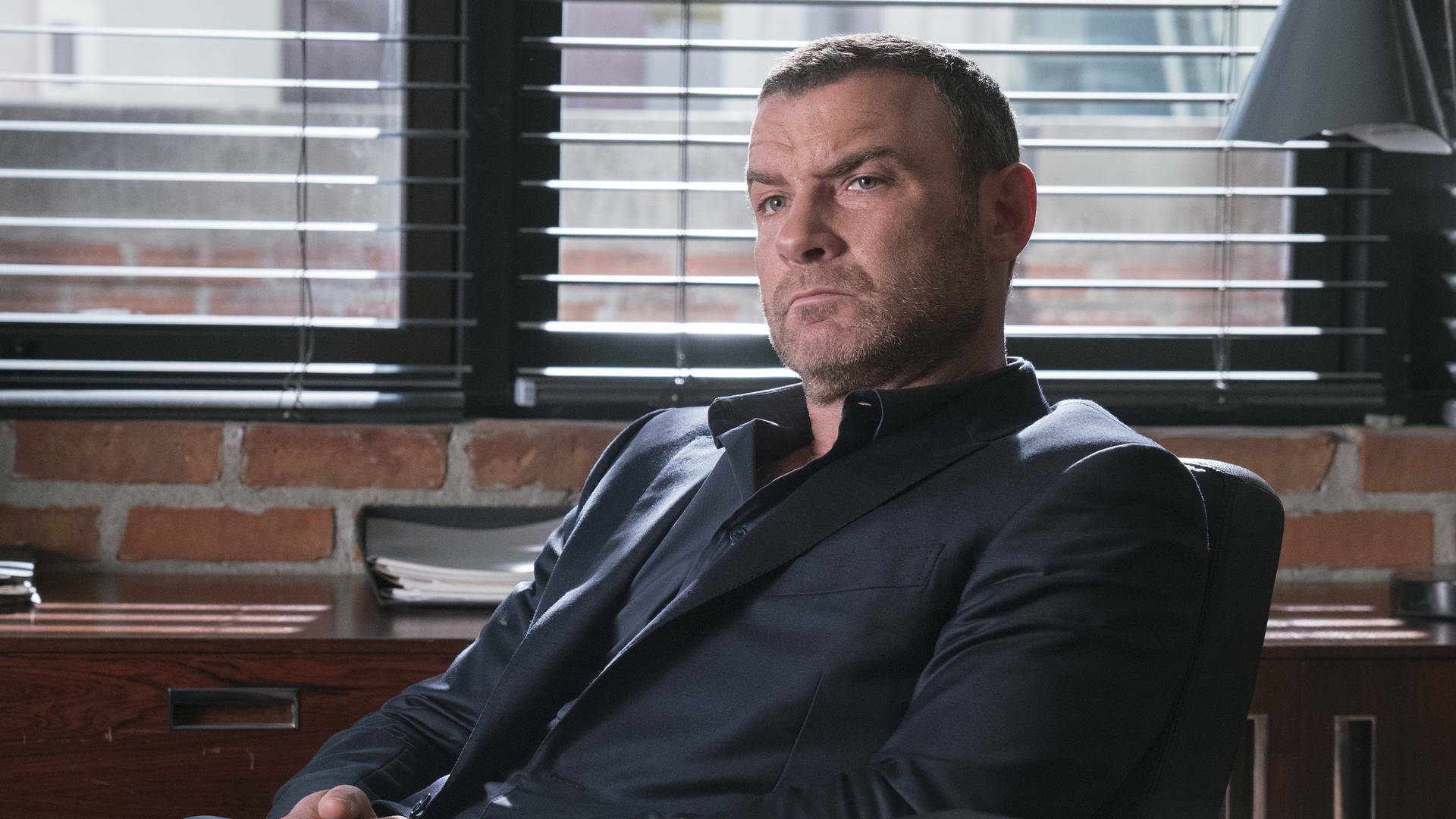 Ray Donovan Wallpapers - Top Free Ray Donovan Backgrounds - WallpaperAccess